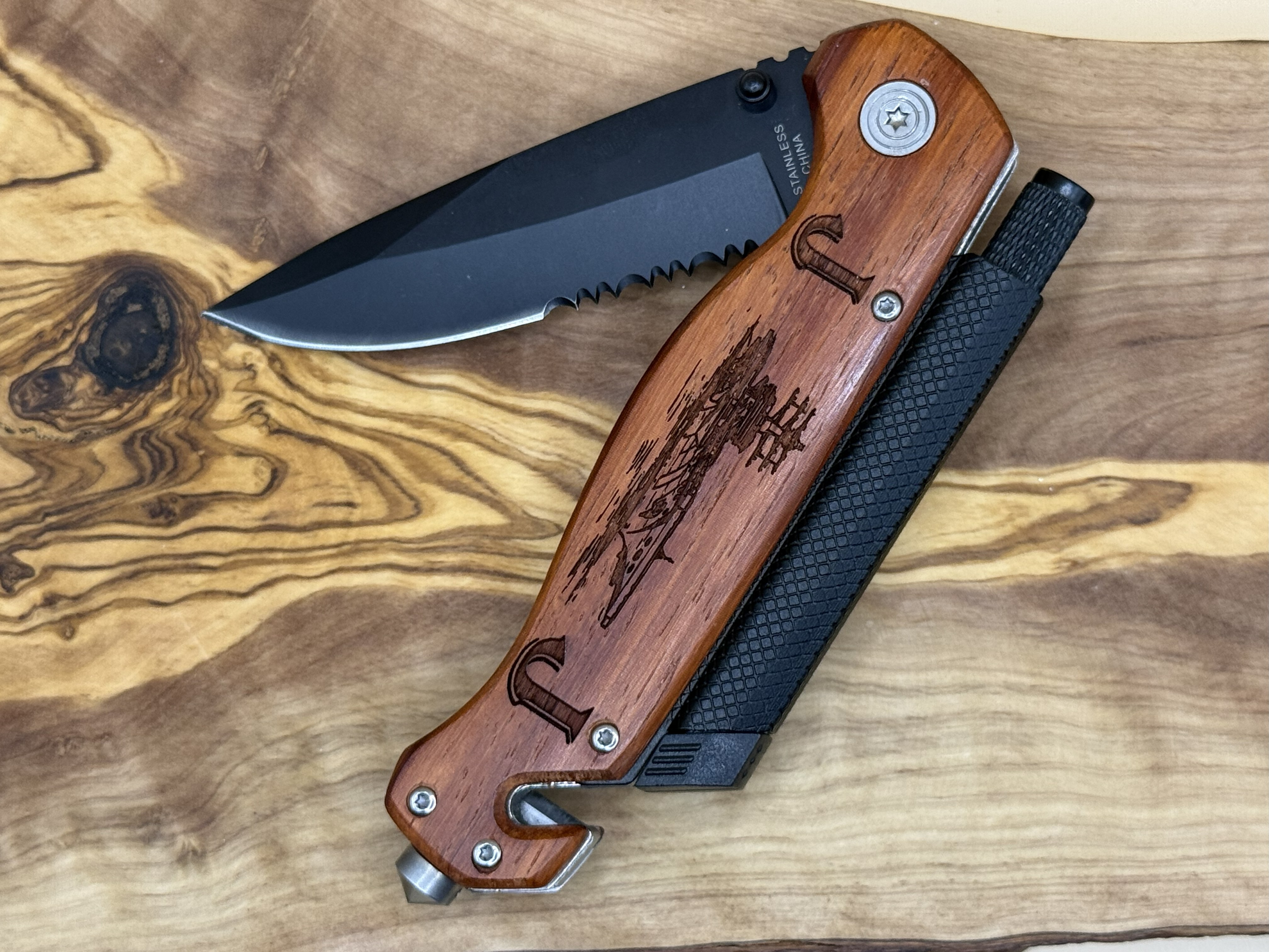 Multifunctional Rescue Pocket Knife