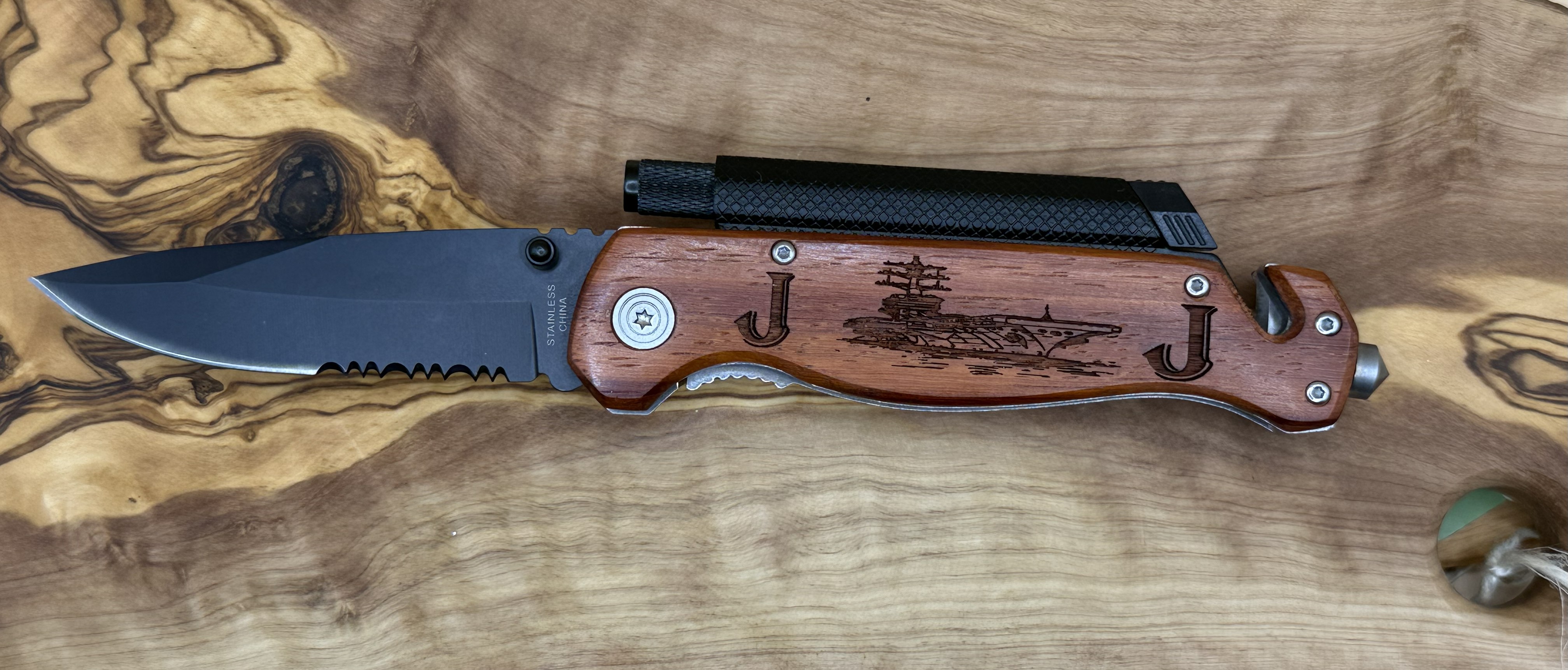 Multifunctional Rescue Pocket Knife