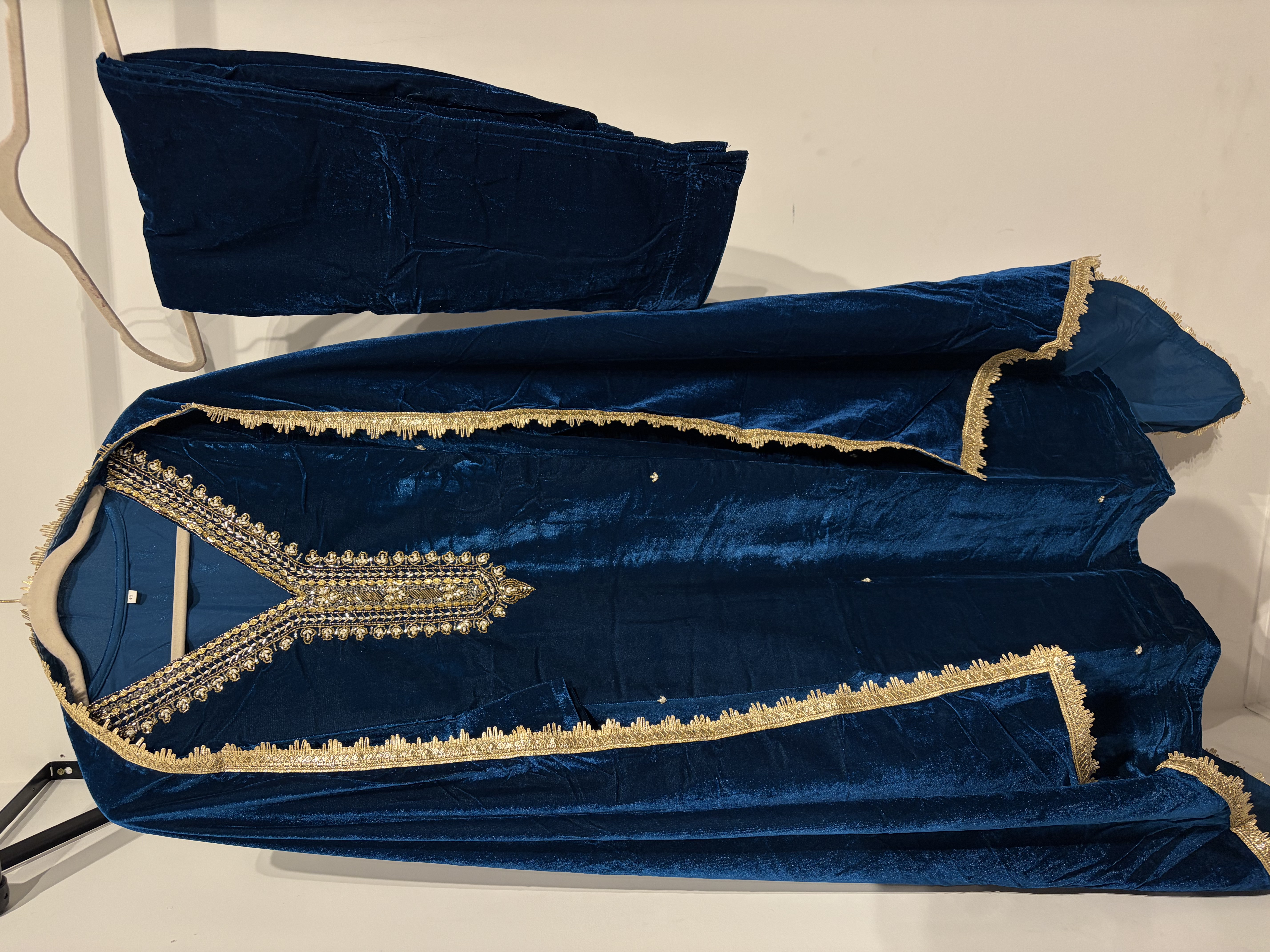 Teal Blue Velvet 3 Piece