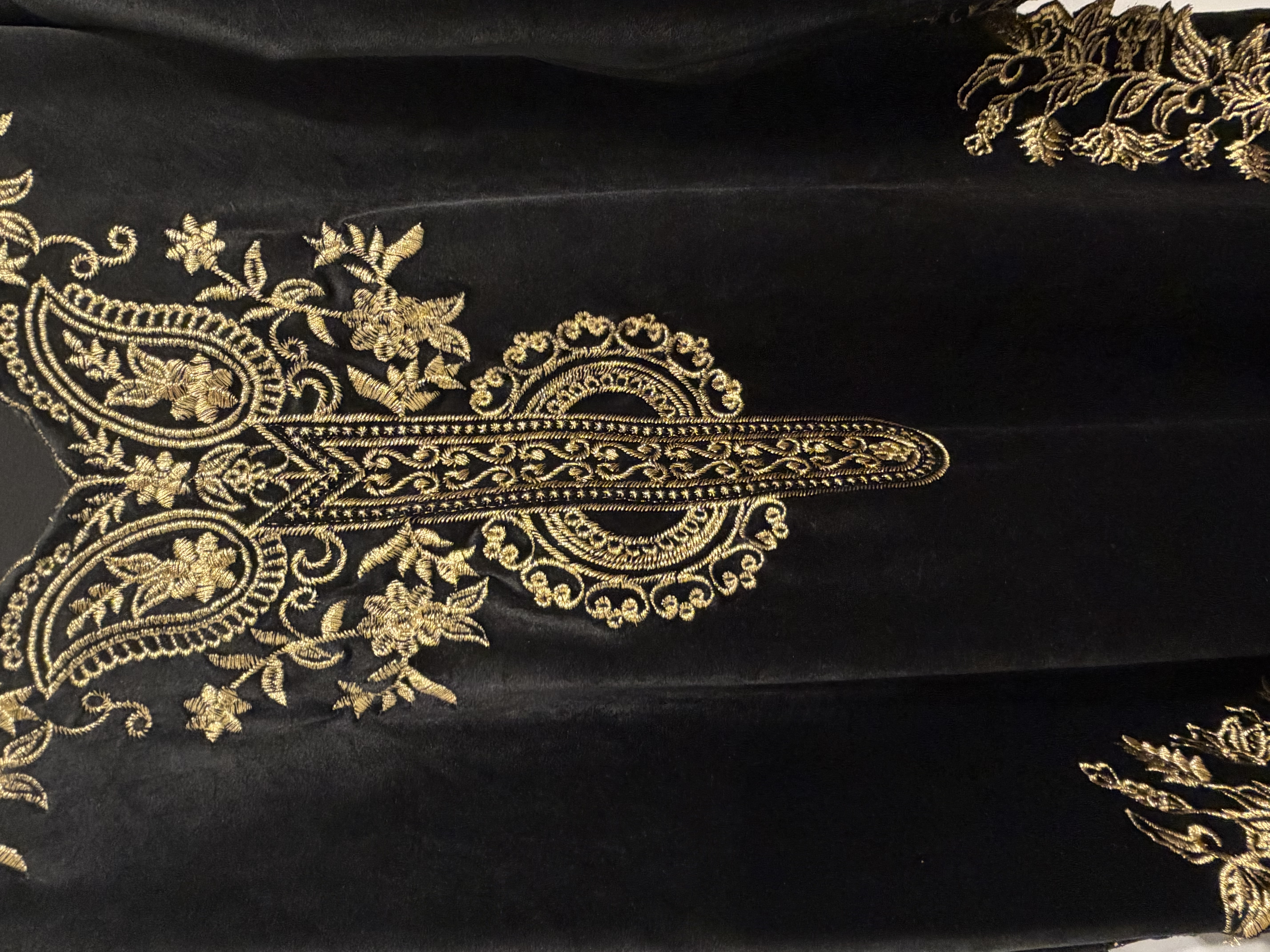 Zari Velvet Co ord Set