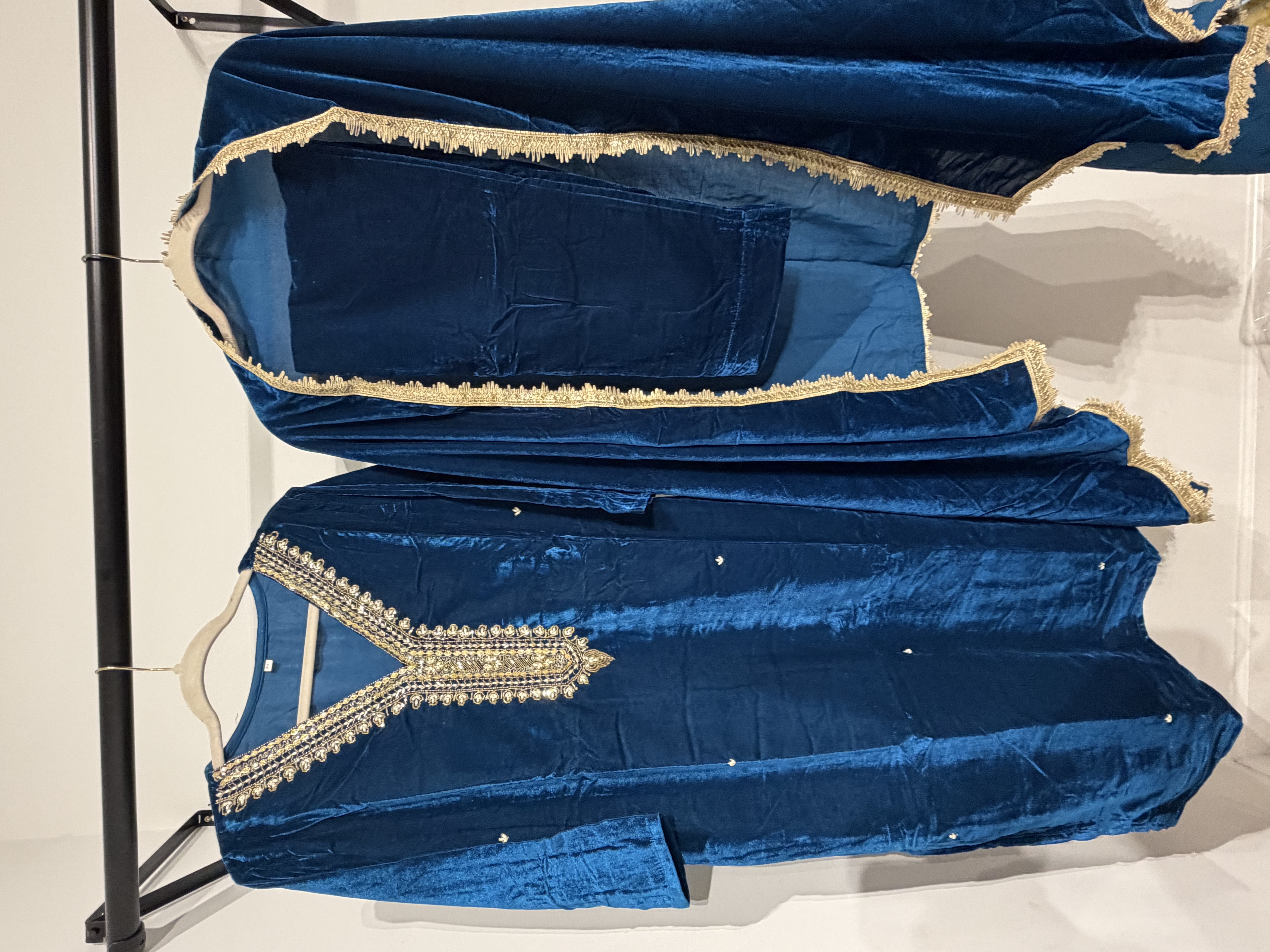 Teal Blue Velvet 3 Piece