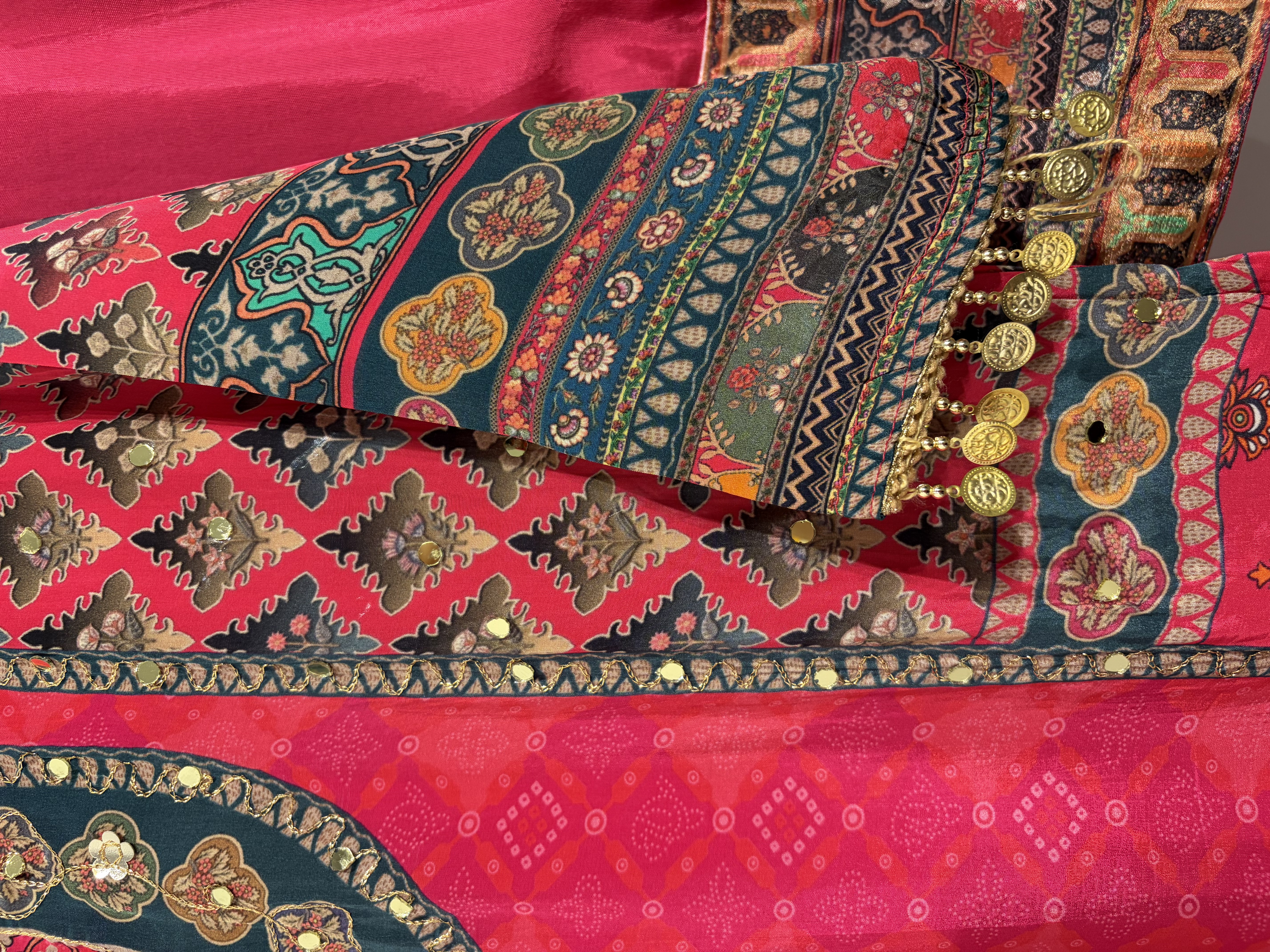 Rani Crepe Pakistani 3 Piece