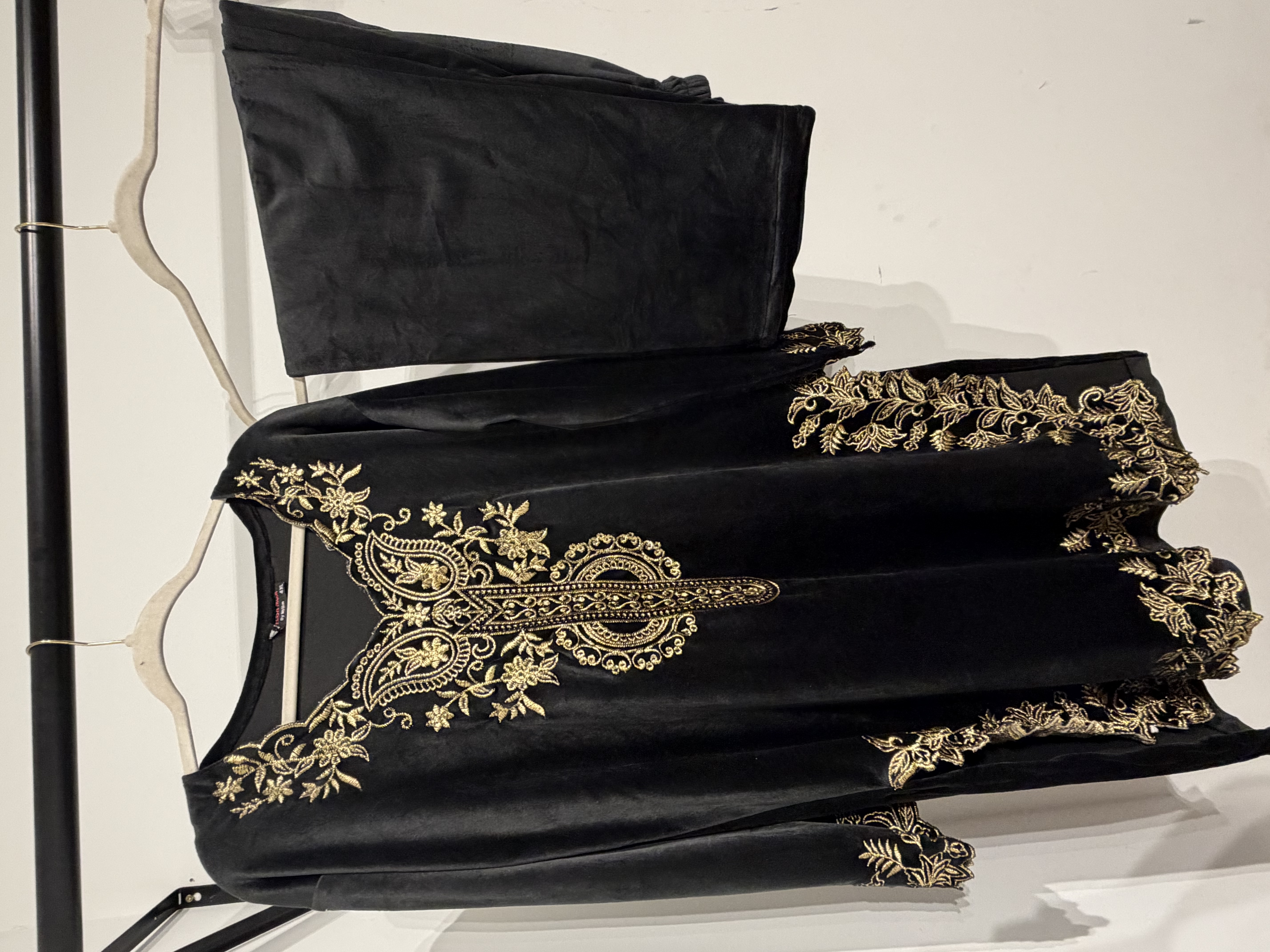 Zari Velvet Co ord Set