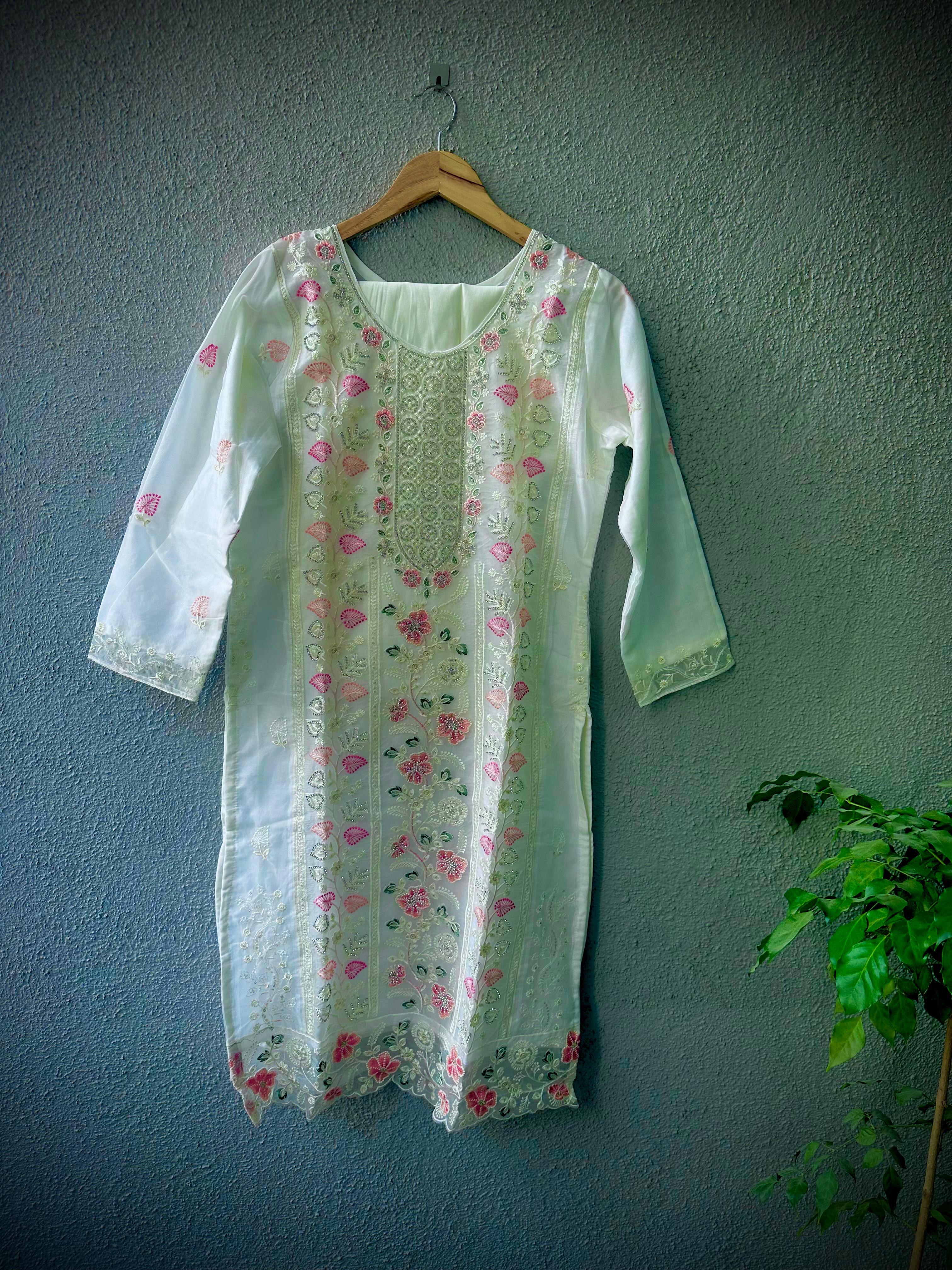 Embroidered White Chiffon Kurta Set