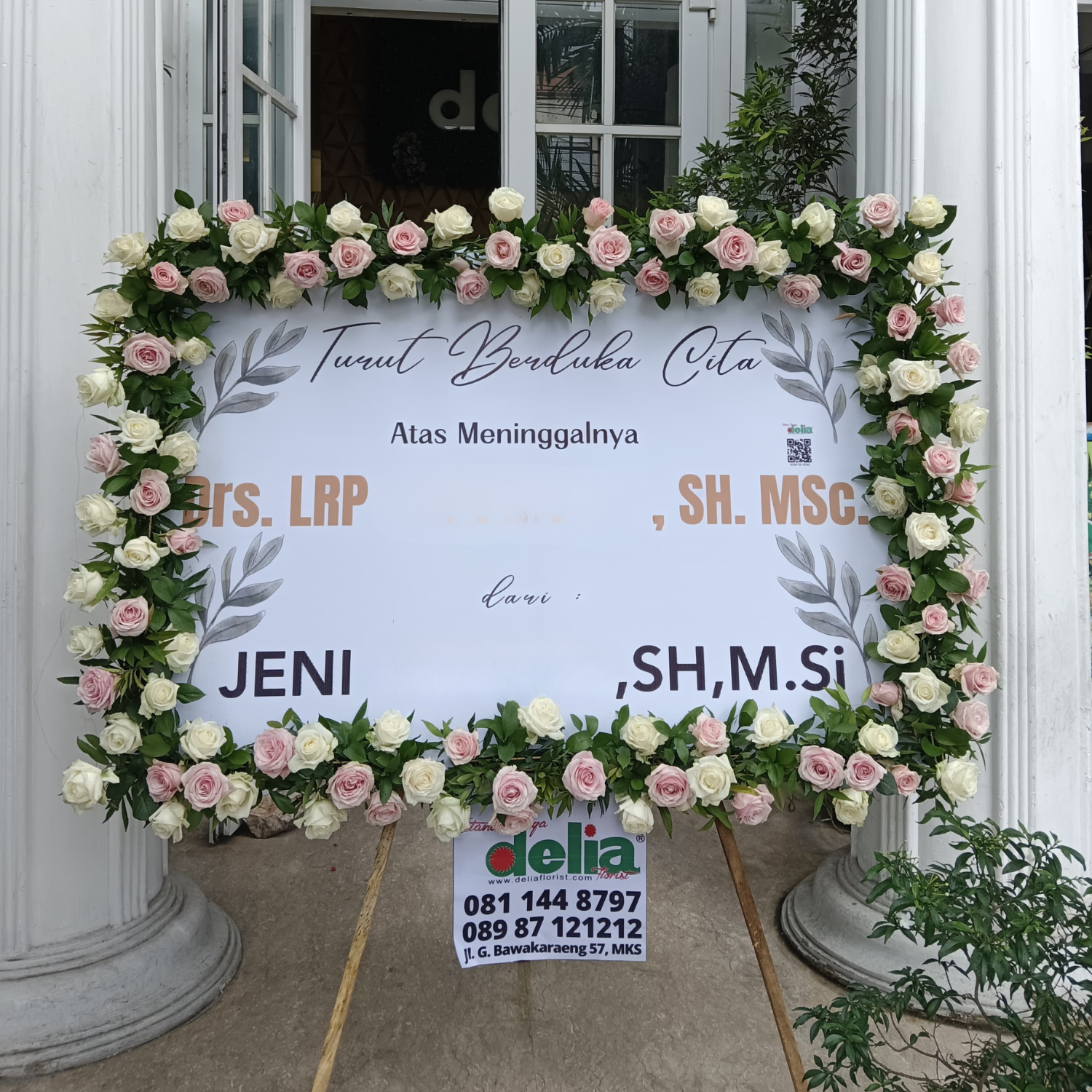 Bunga Papan Fresh Flower Makassar Full Mawar