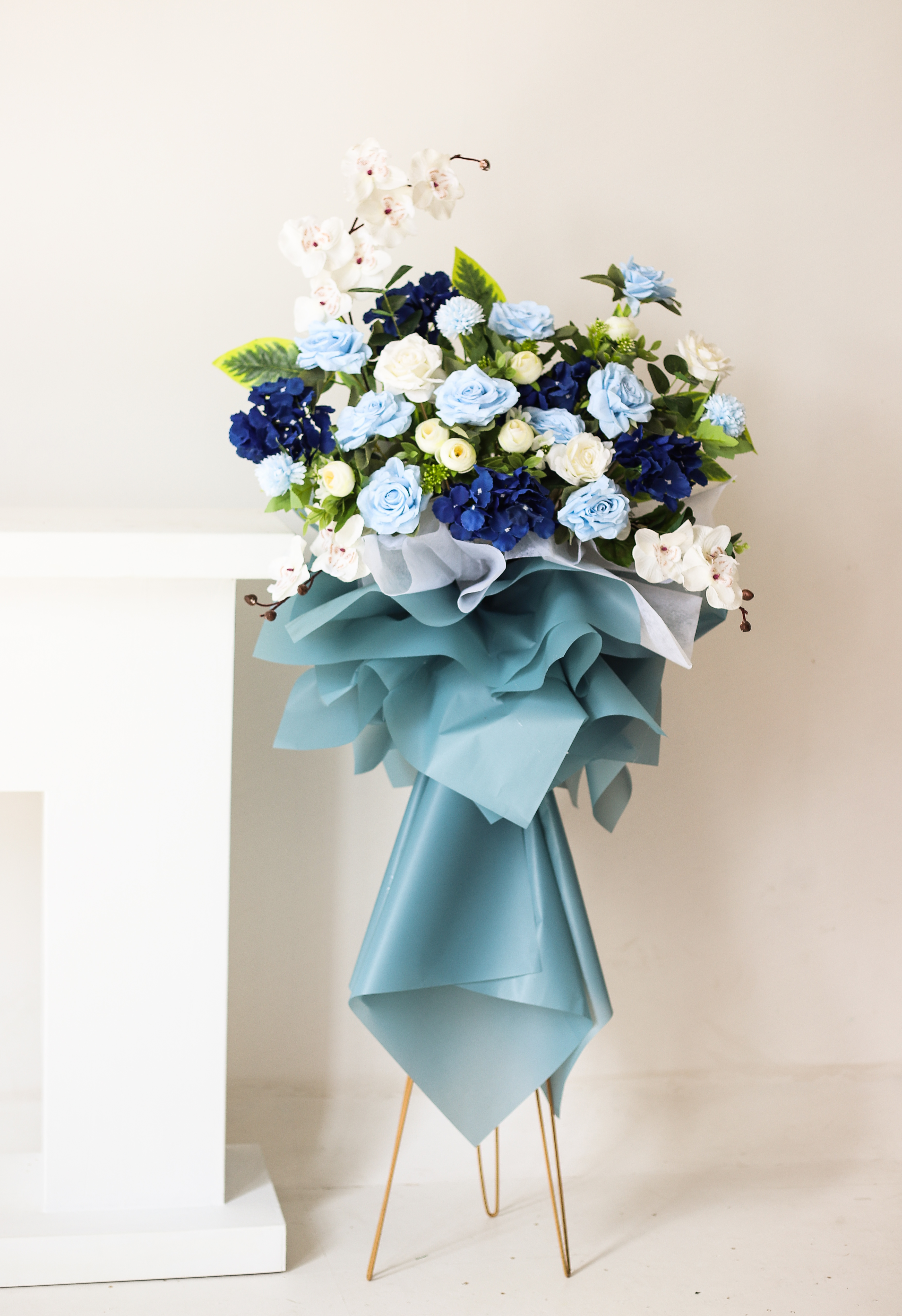 Standing Bouquet Artificial Navy