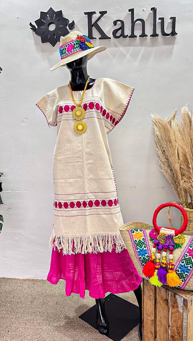 HUIPIL TRADICIONAL DE MITLA