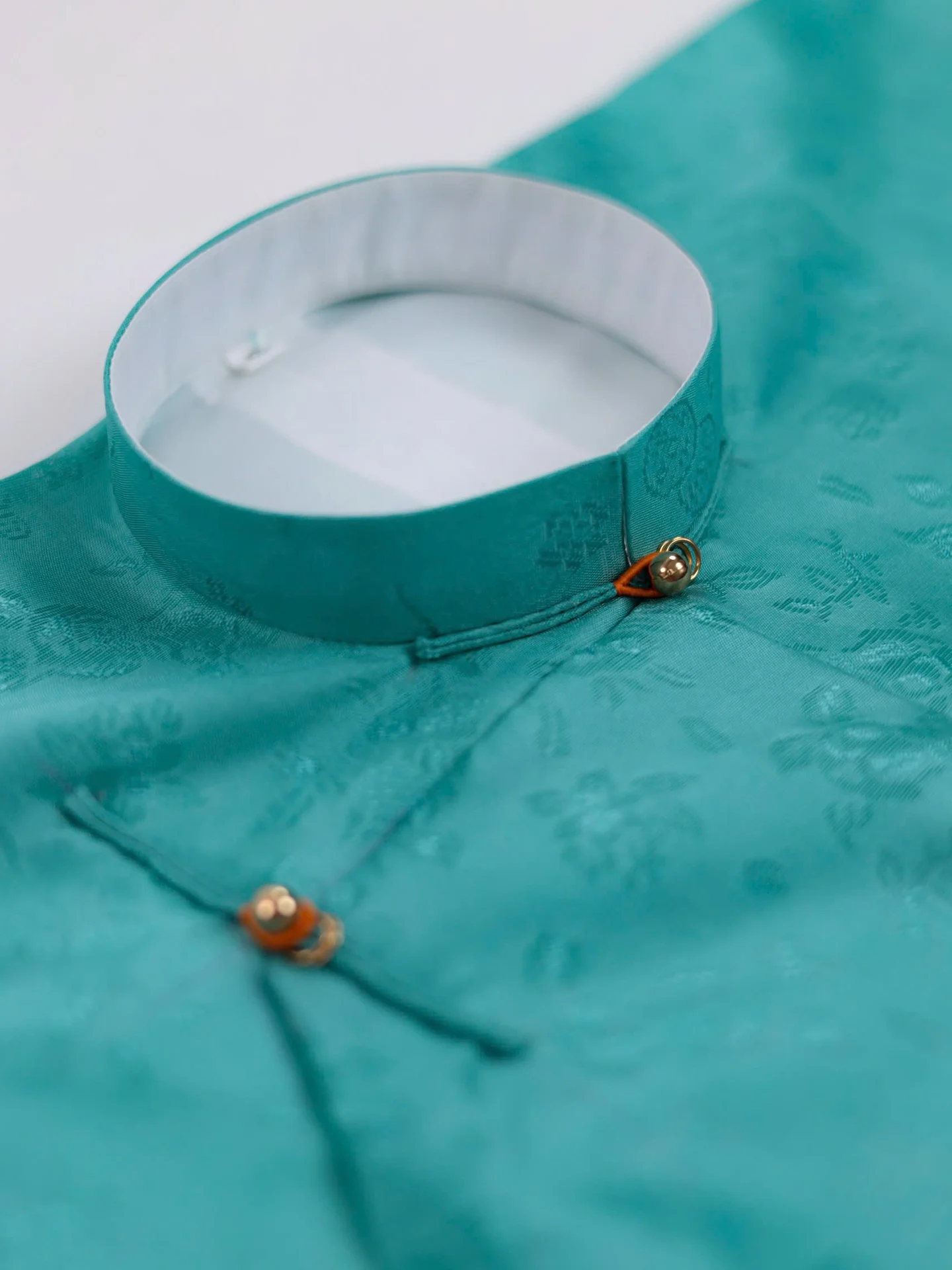 Áo dài ngũ thân Sa Hàn Quốc