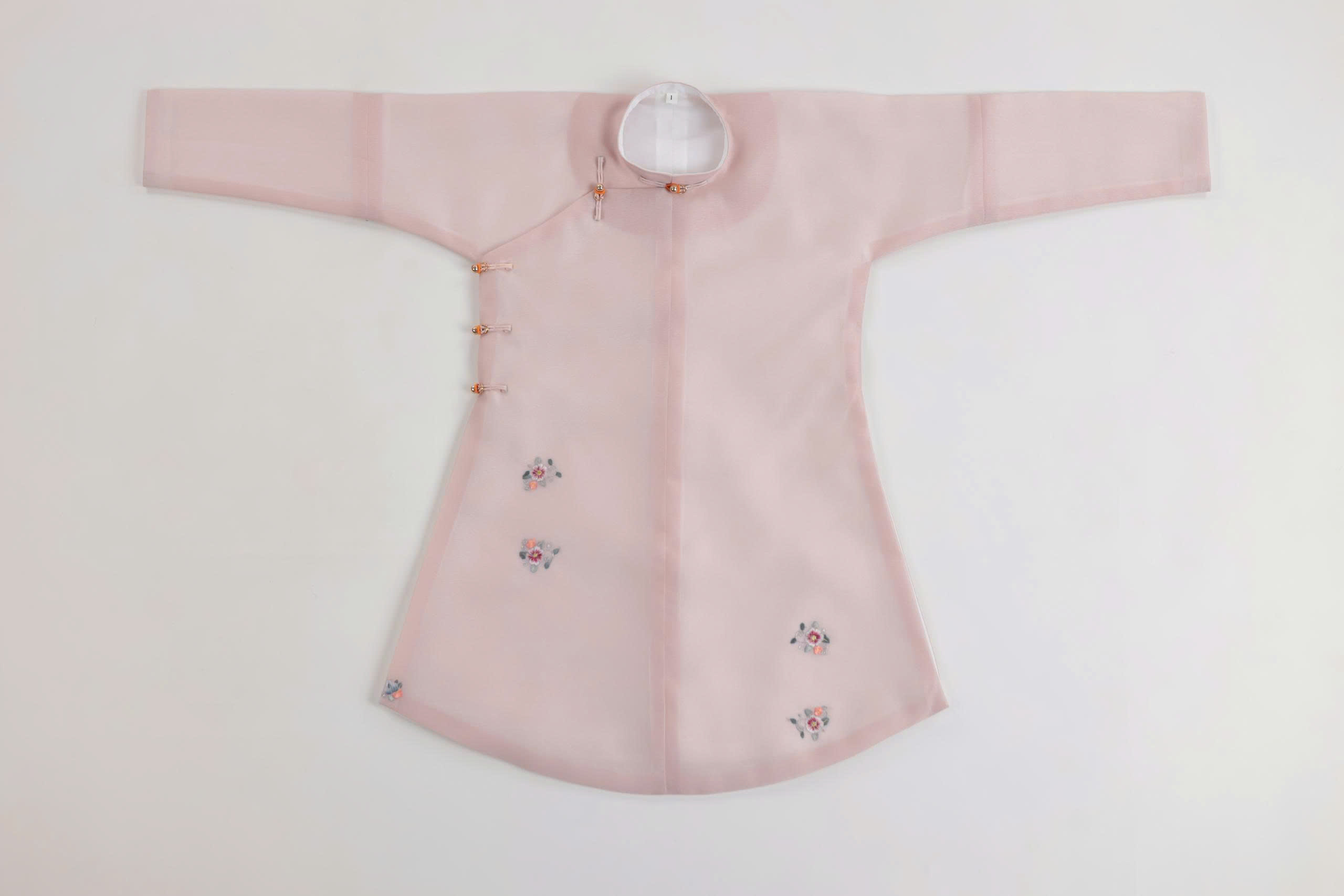 Hoa Nhỏ Thêu, Cán