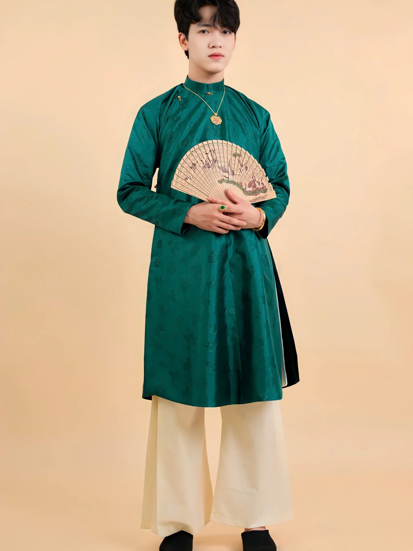 Áo dài ngũ thân Jami