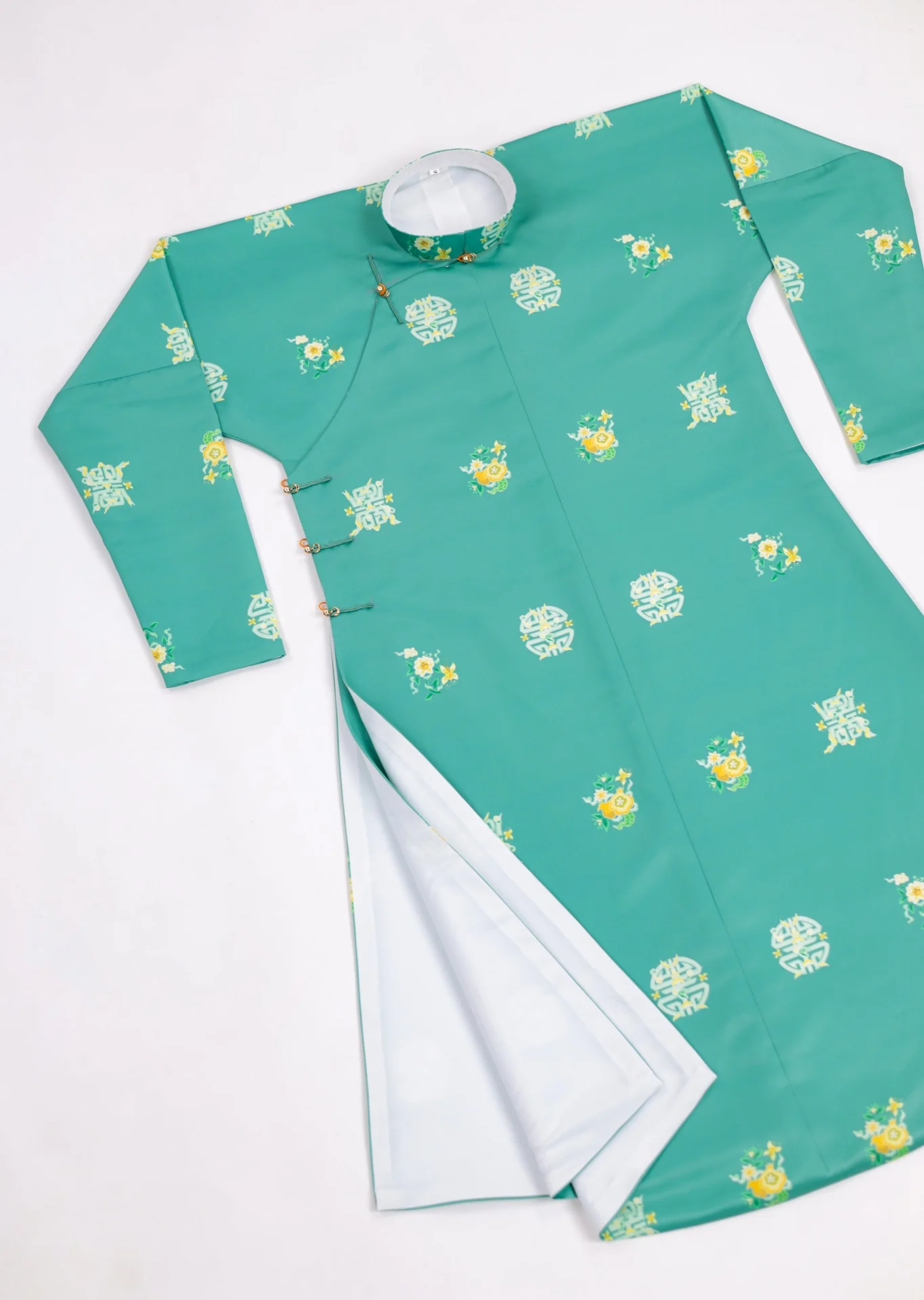 Áo dài ngũ thân Trường thọ