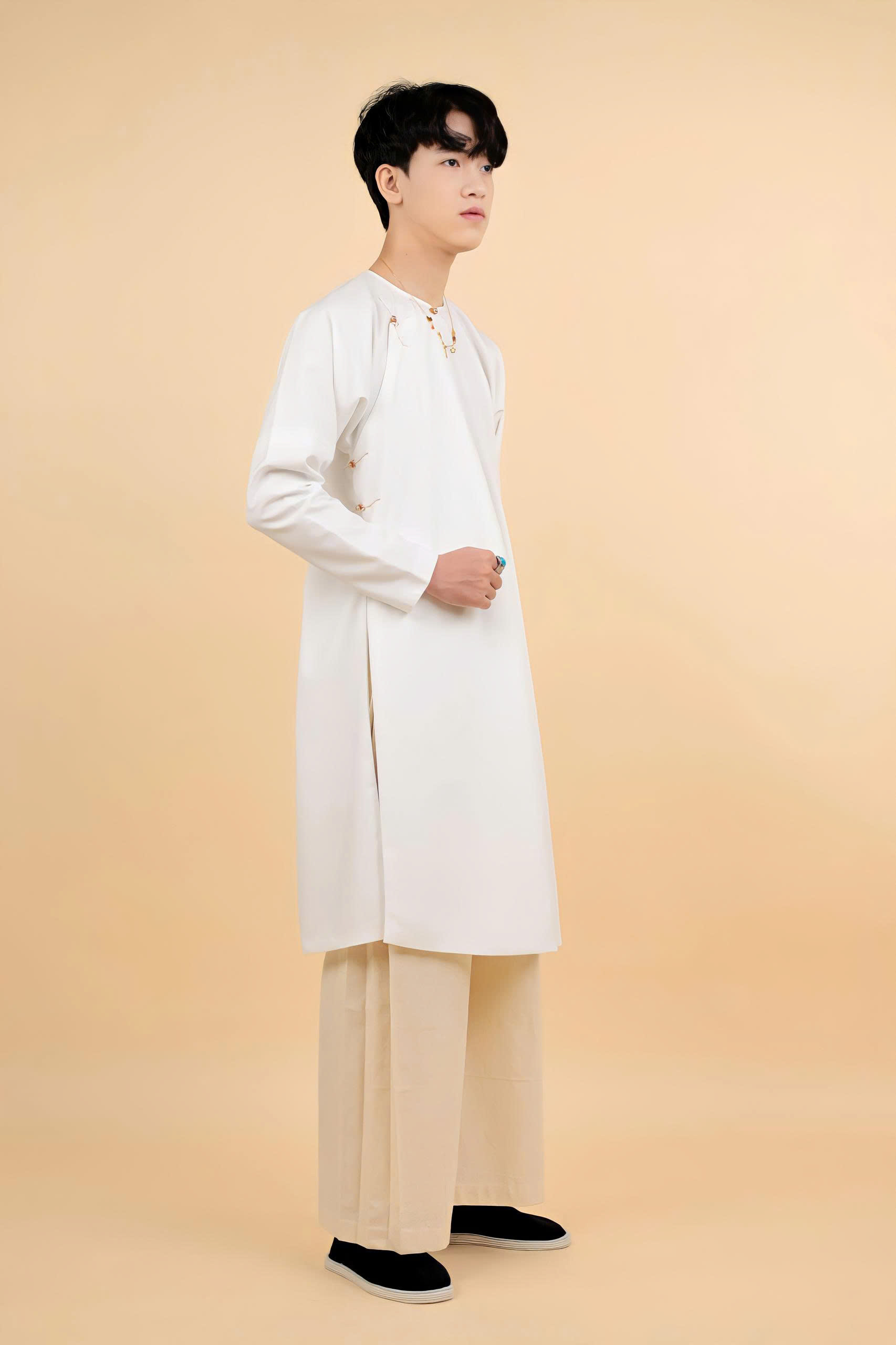 Áo dài Ngũ Thân Lót Cổ Tròn