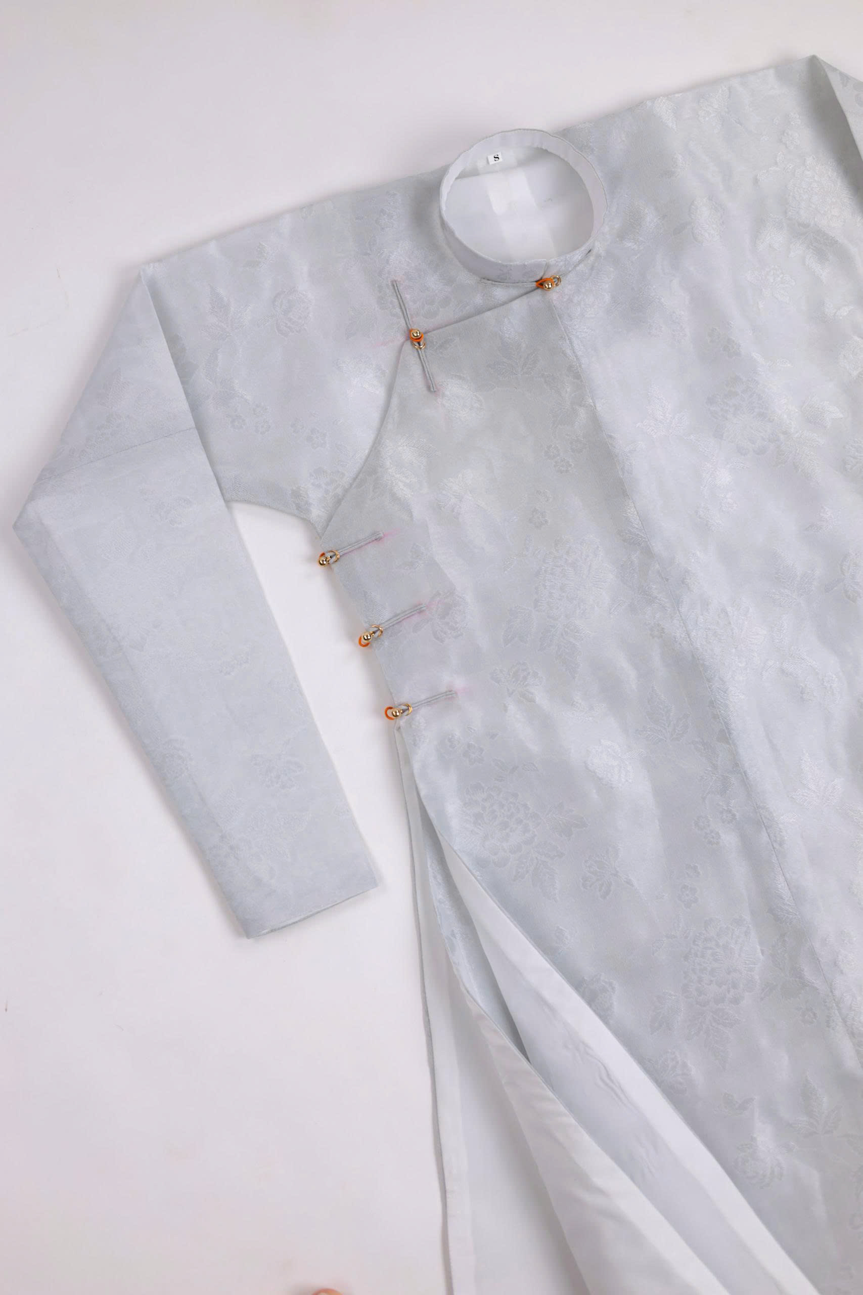 Áo dài Ngũ thân Sa Hàn Quốc