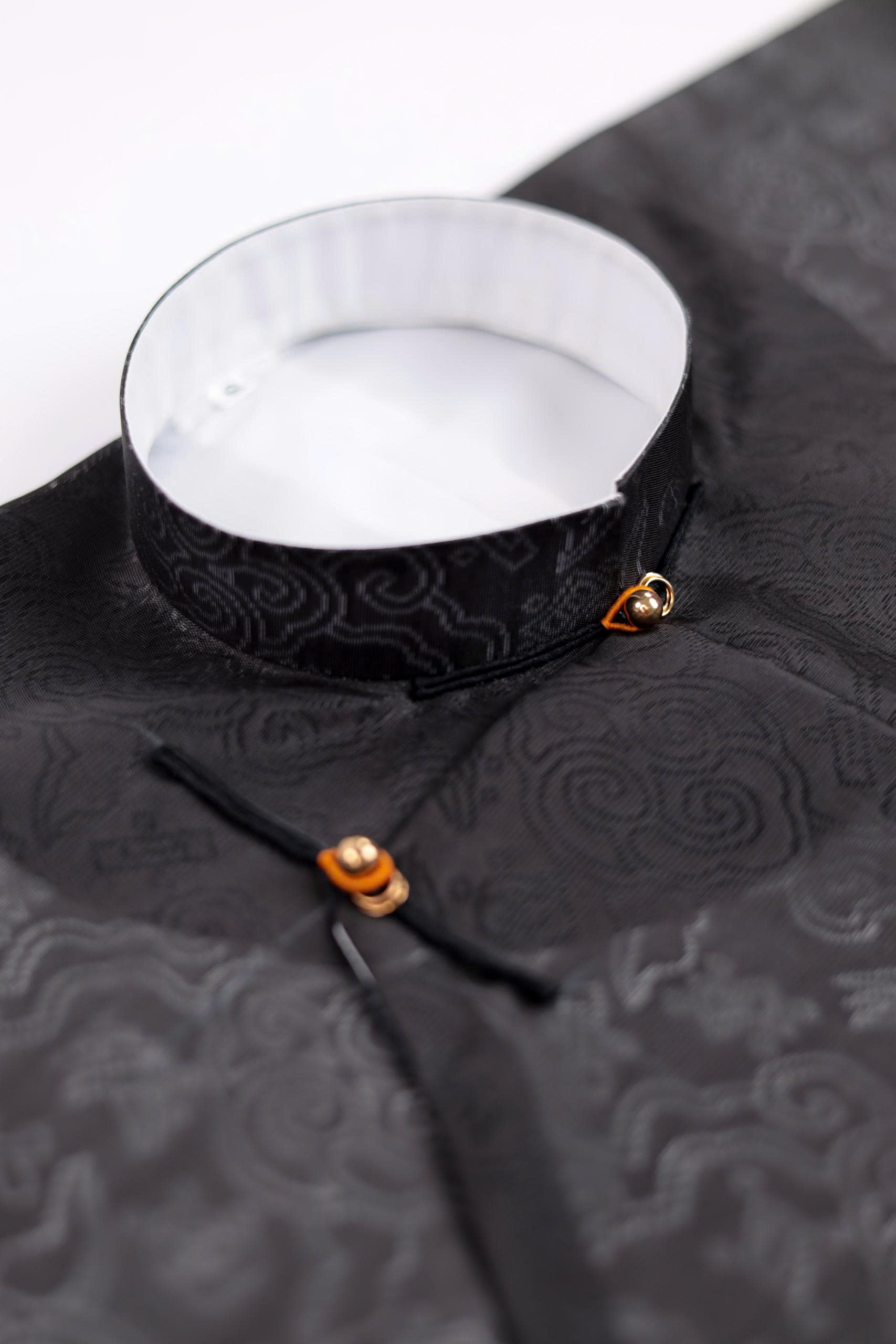 Áo dài Ngũ thân Sa Vân Mây