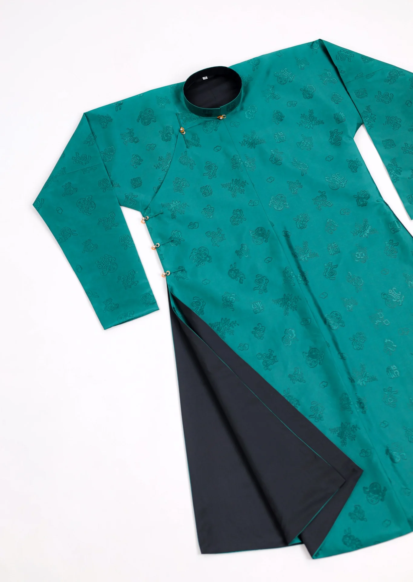 Áo dài ngũ thân Jami