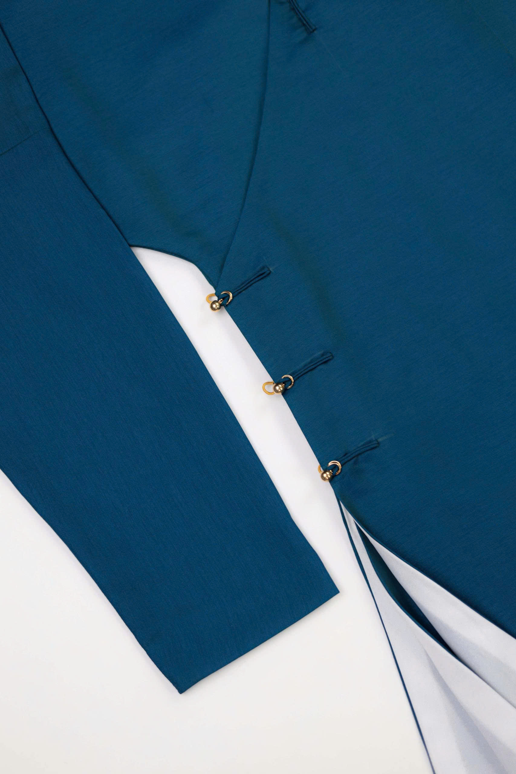 Áo dài Ngũ thân Lụa Tơ Tằm Nhân Tạo