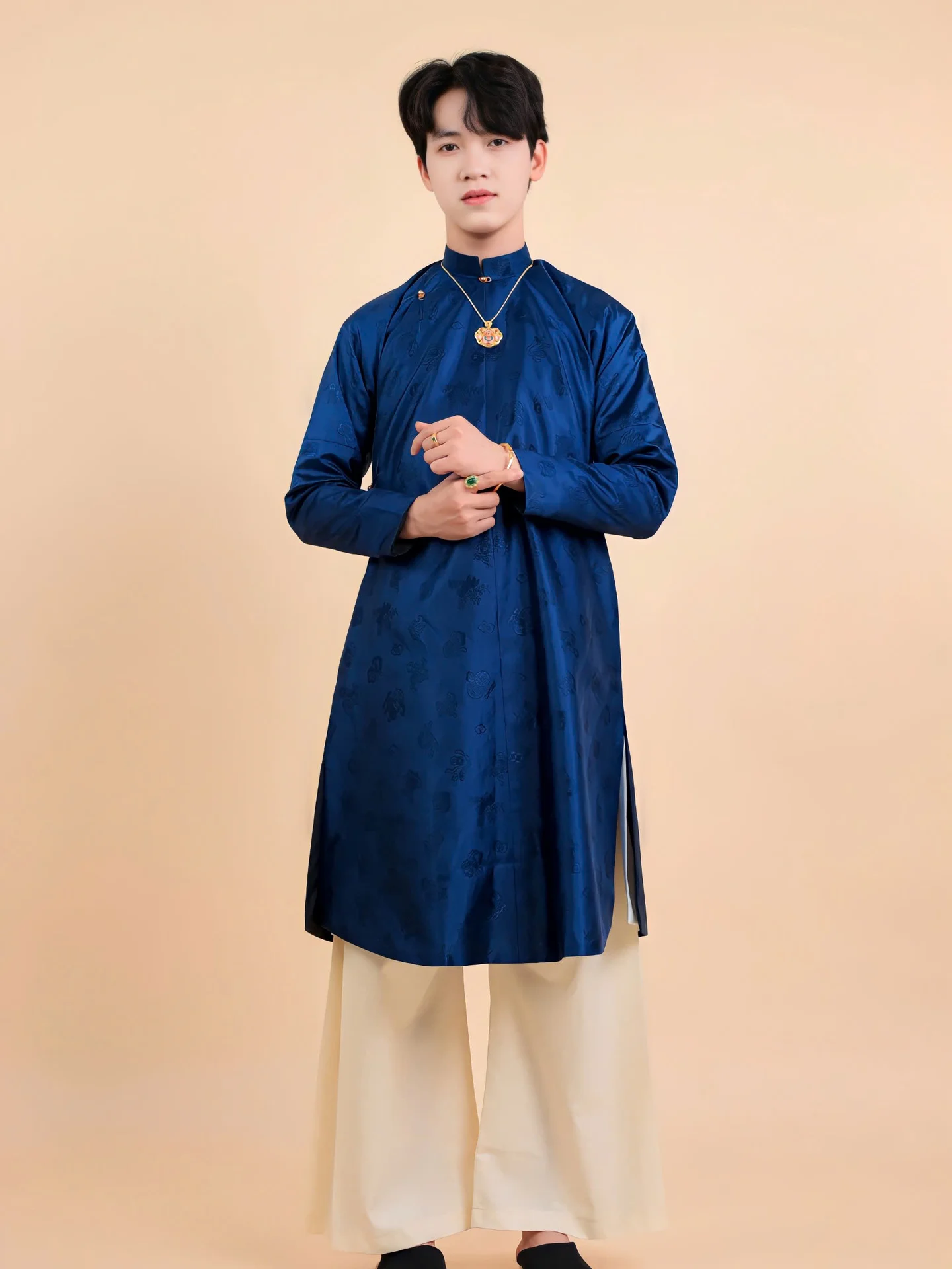 Áo dài ngũ thân Jami