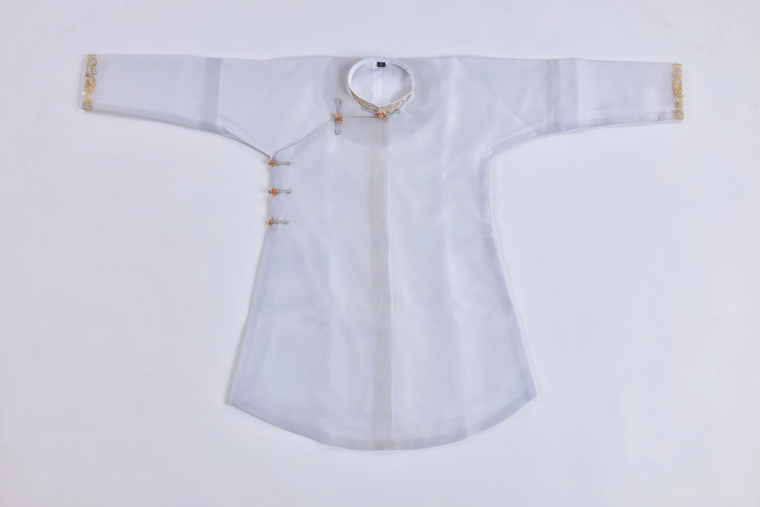 Hoa Nhỏ Thêu, Cán