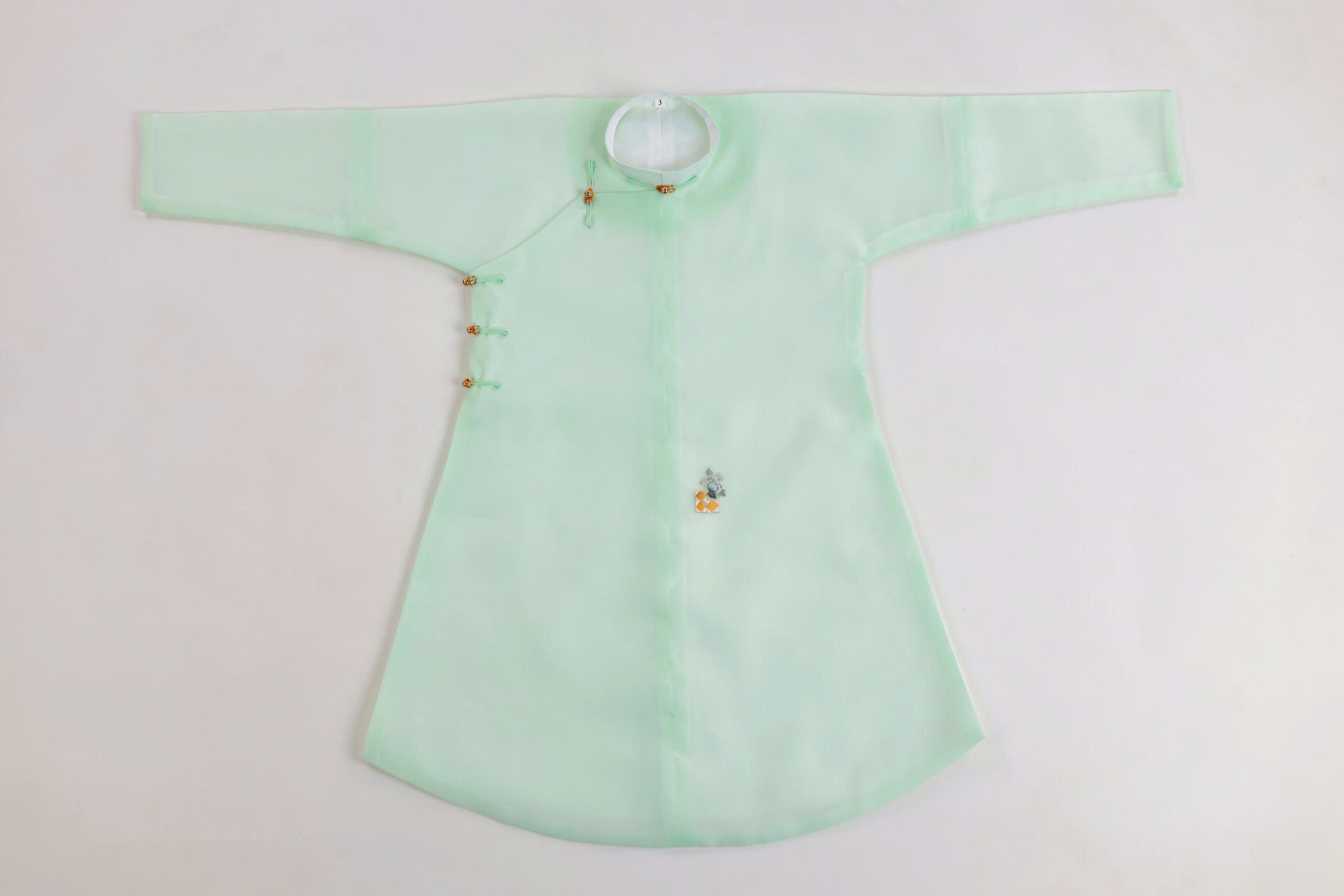 Hoa Nhỏ Thêu, Cán