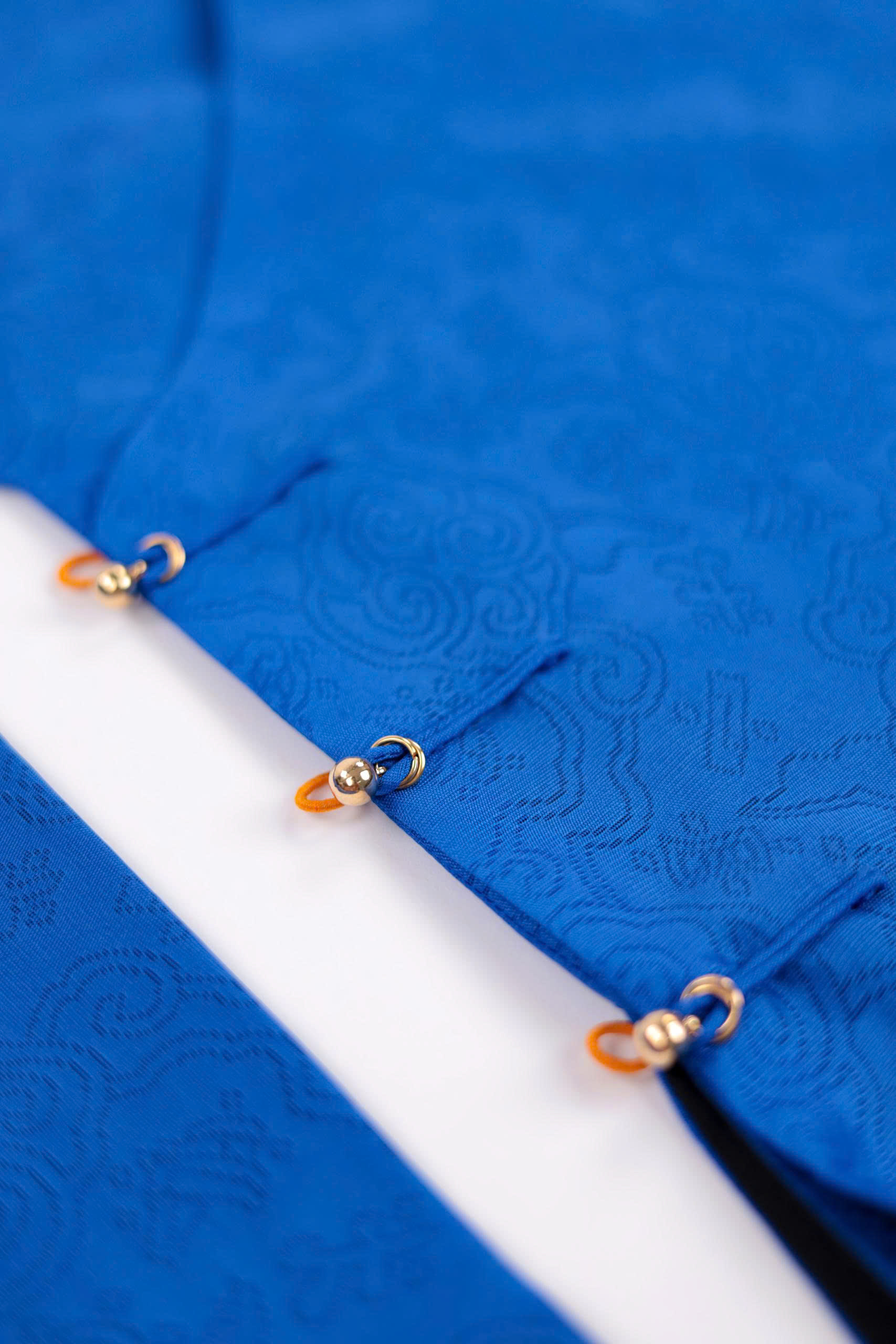 Áo dài Ngũ thân Sa Vân Mây