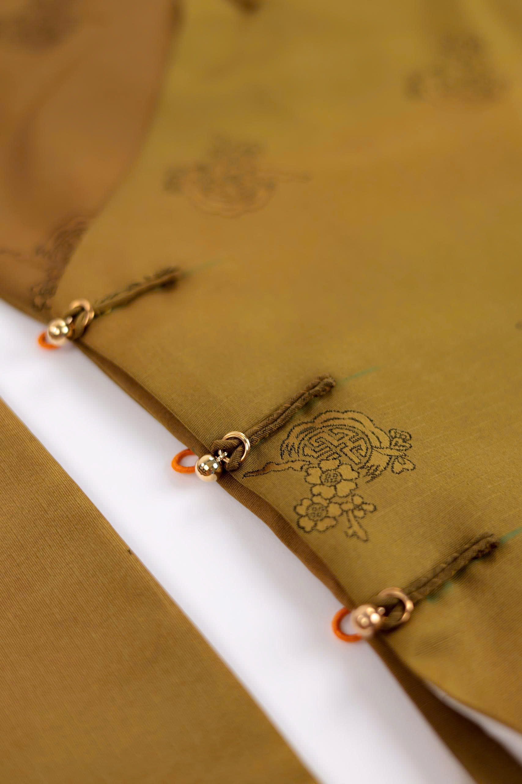 Áo dài Ngũ thân Lụa Hàn Quốc