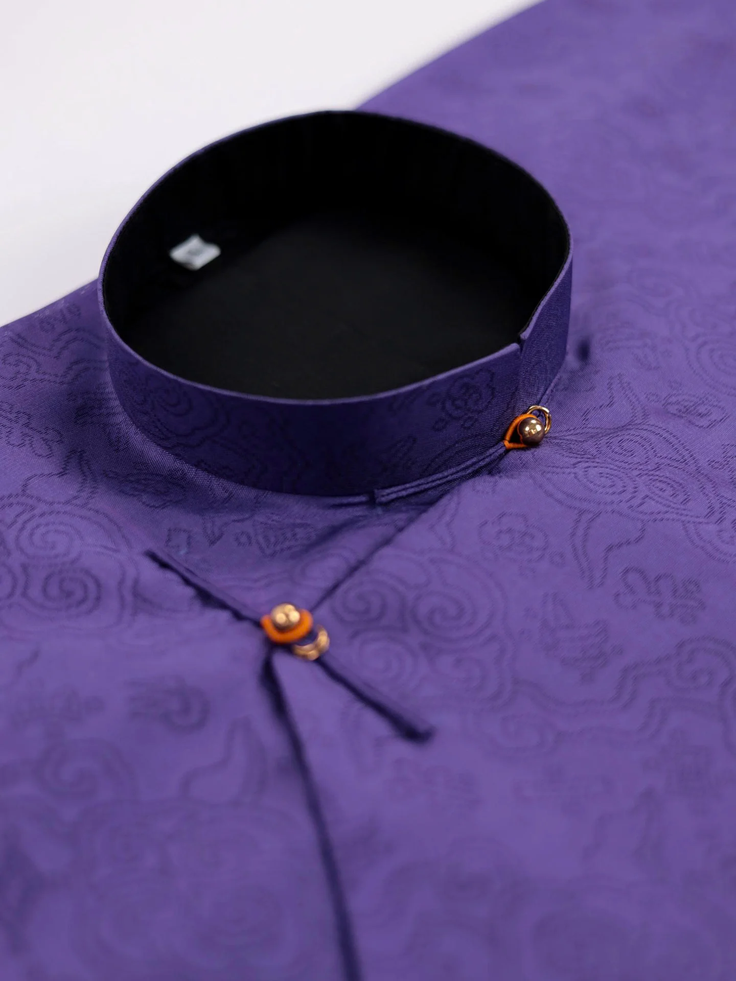 Áo dài ngũ thân Vân Mây