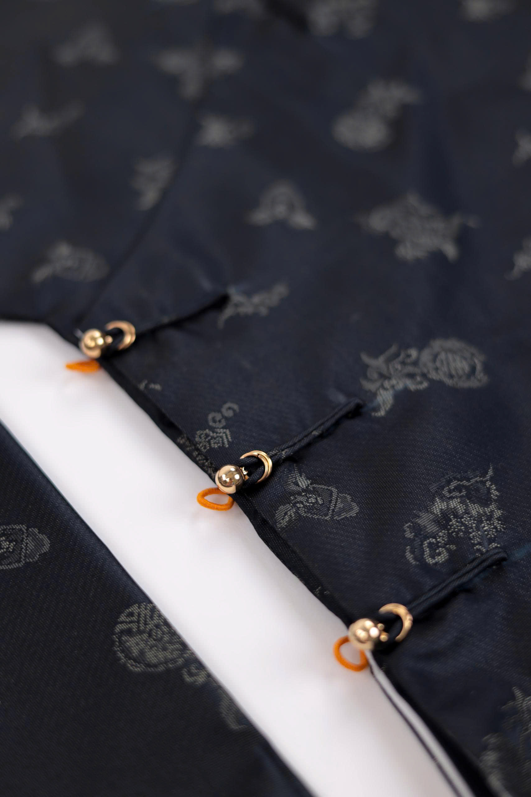 Áo dài Ngũ thân Gấm Hàn Quốc