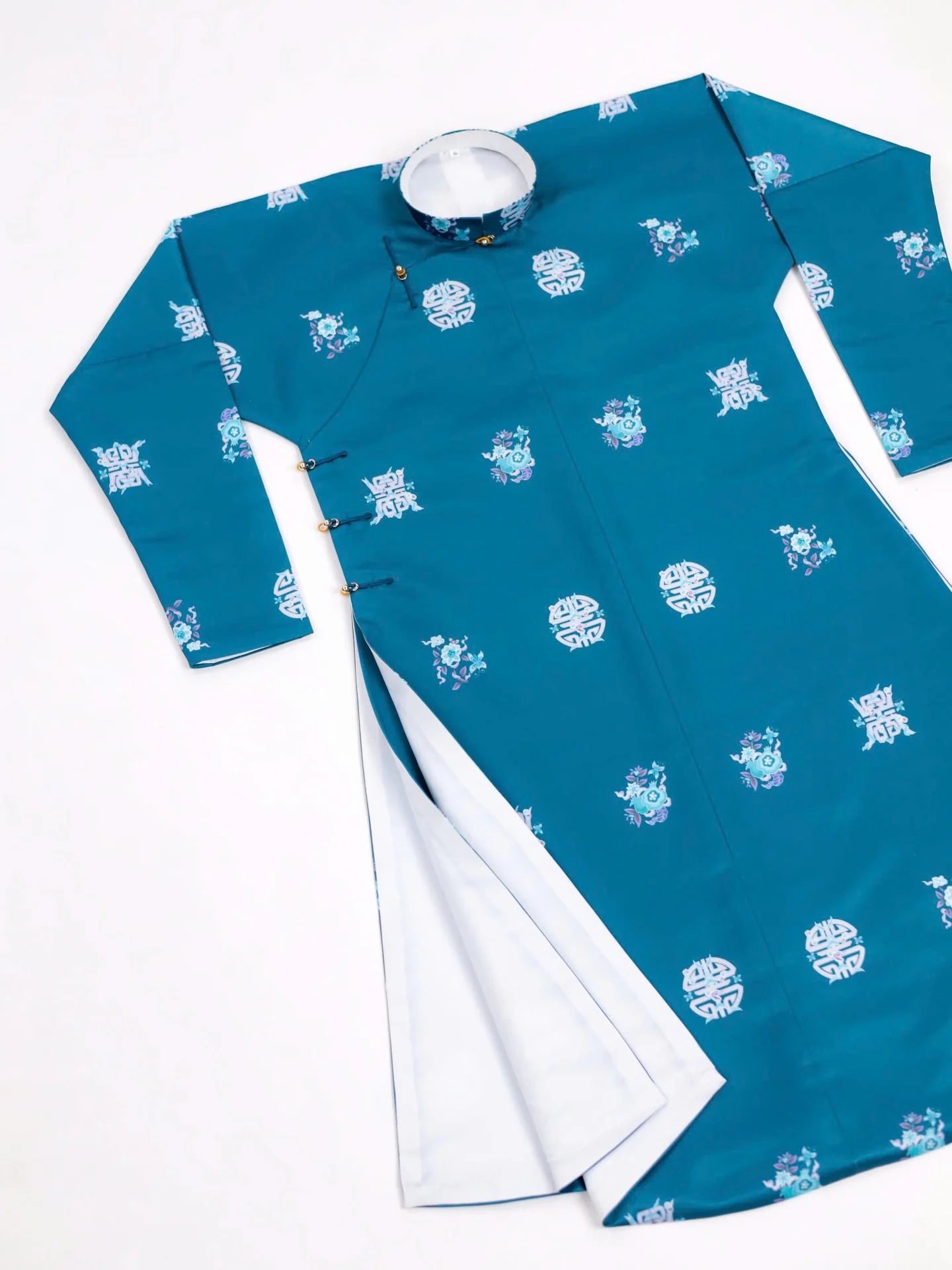 Áo dài ngũ thân Trường thọ