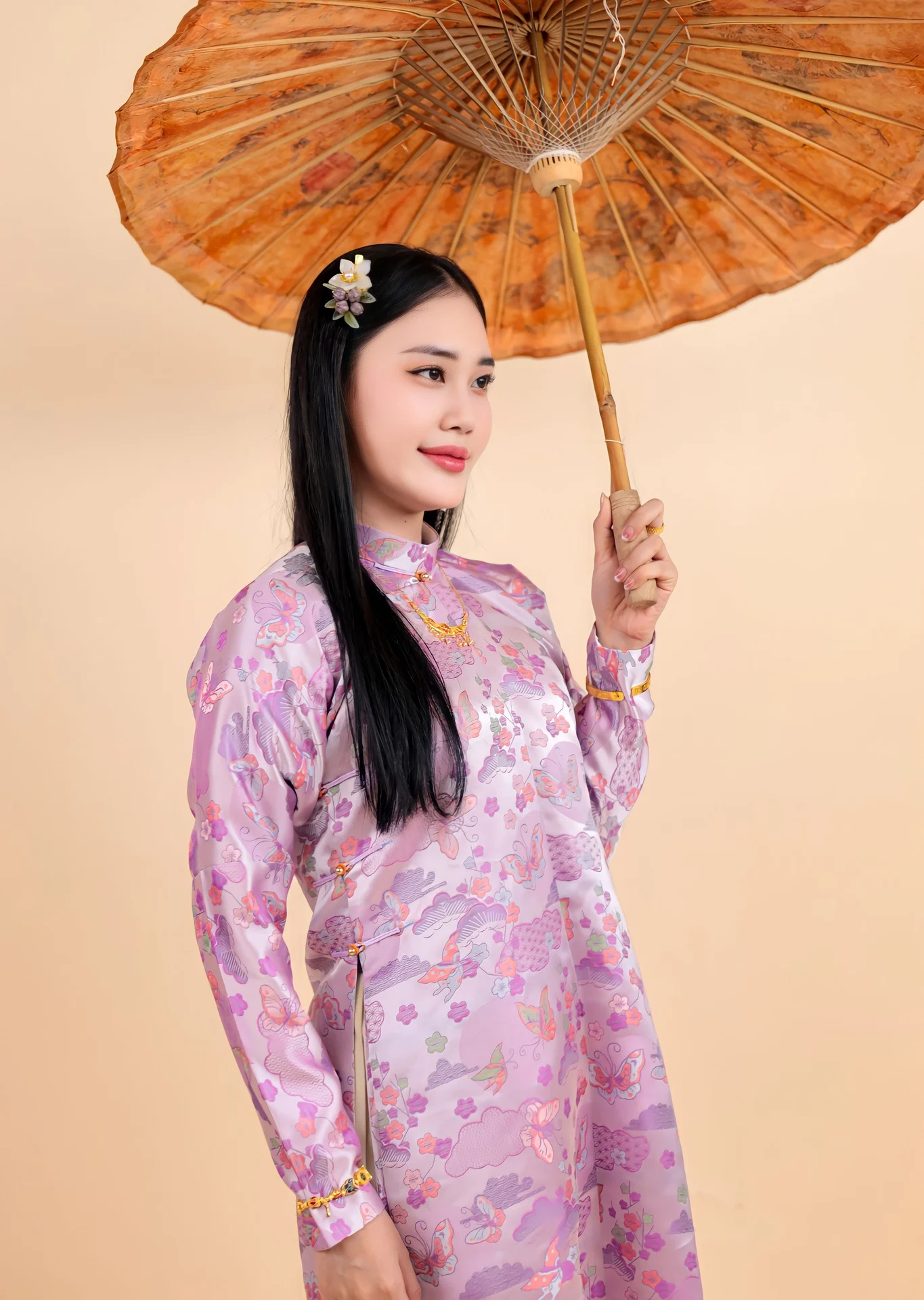 Áo dài ngũ thân Gấm Hồ Điệp