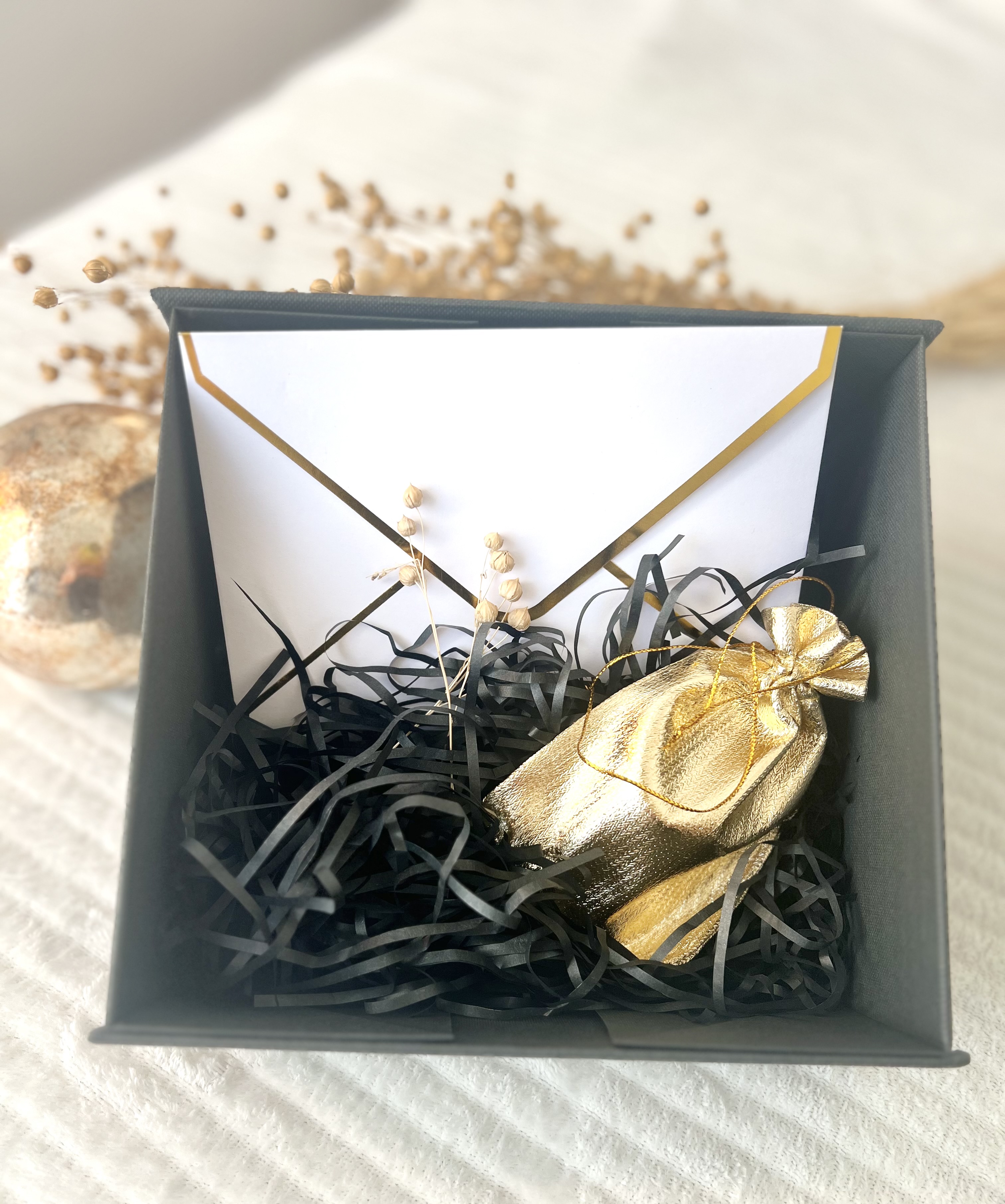 KOBIDO BOX GUIDE BEAUTE by MAISON SAKI