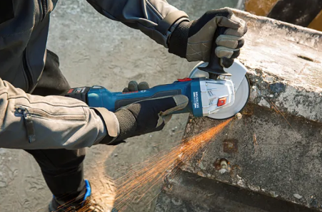 Bosch GWS 180-LI Professional Brushless Cordless Grinder Kit 