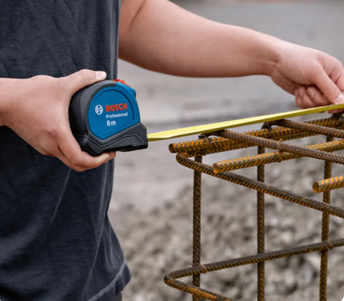 BOSCH Autolock Tape Measure 8m