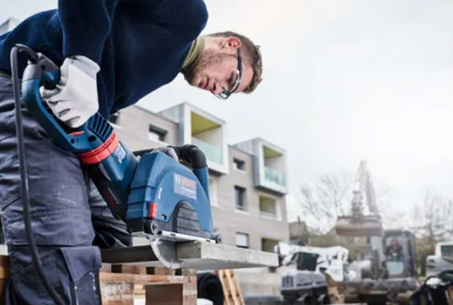 Bosch Universal Diamond Cutting Disc (230 x 25.4/22.23mm)