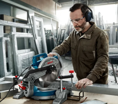 BOSCH GCM 216 Professional Mitre Saw