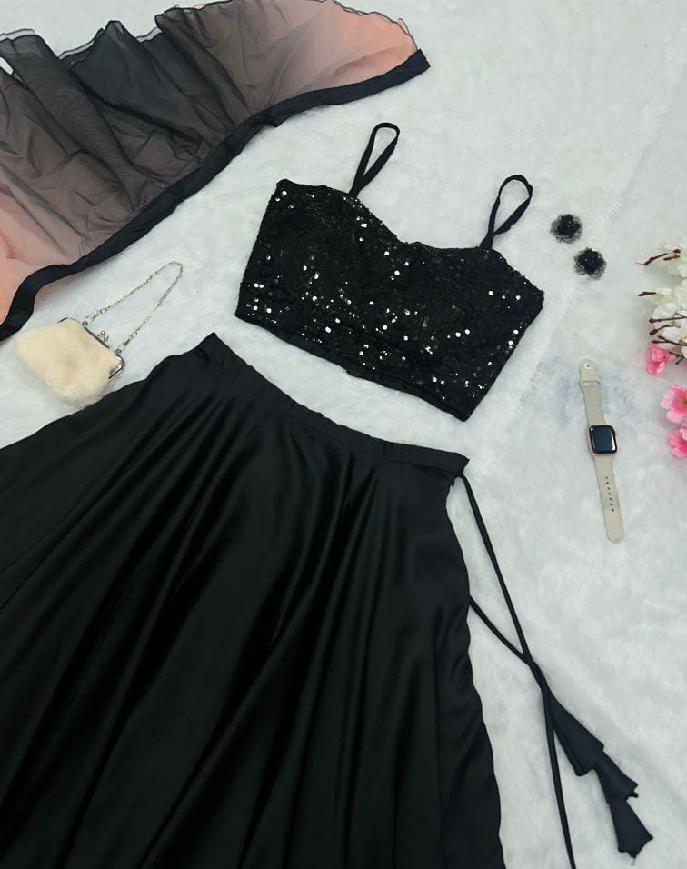 Bold Black Embroidered Ensemble✨