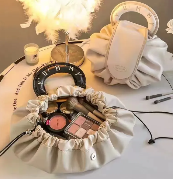 The Lixe™ – Luxe Make-uptas met Trekkoord