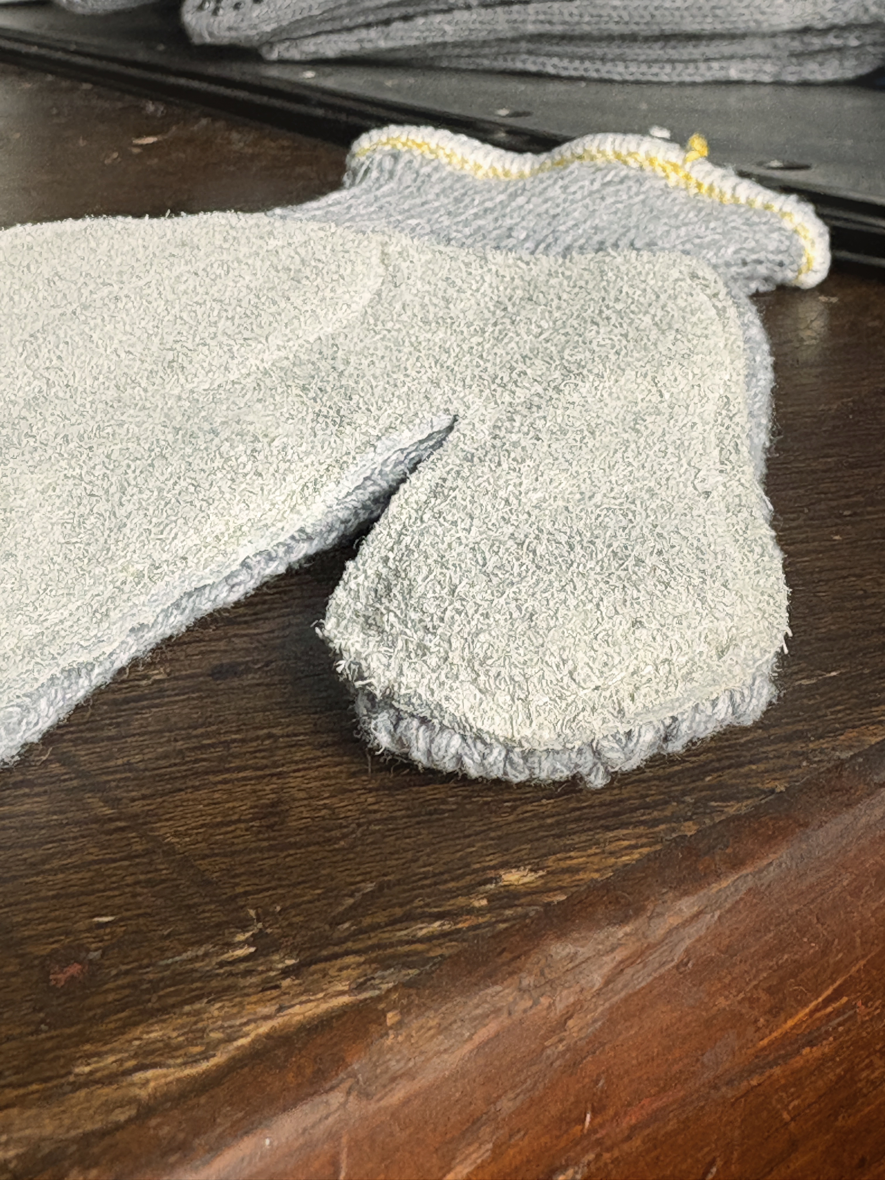 Guante japones con palma de carnaza