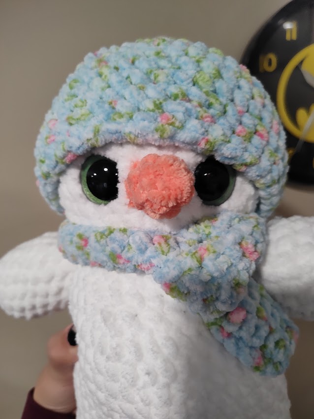 Crochet Samantha the Snowman  