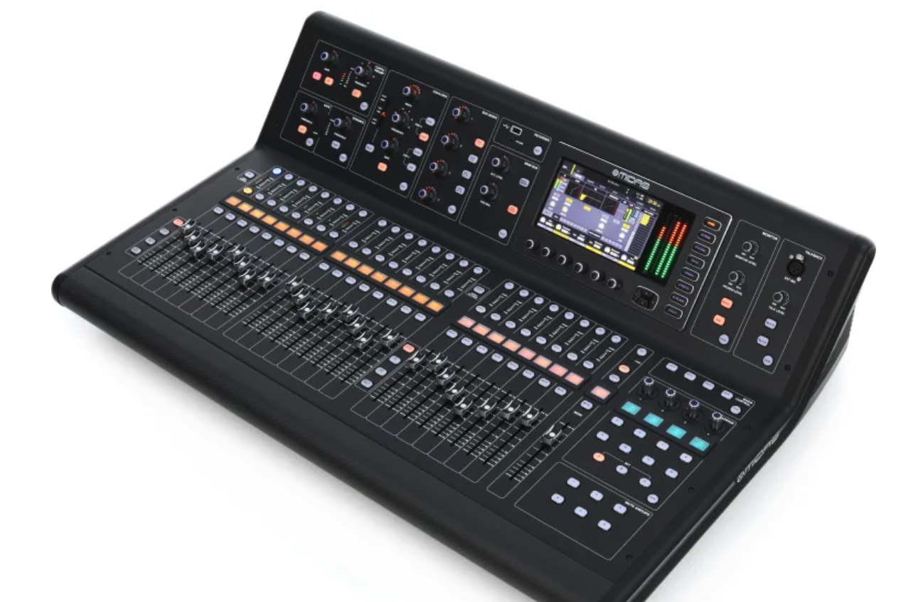 Sewa Mixer Midas M32