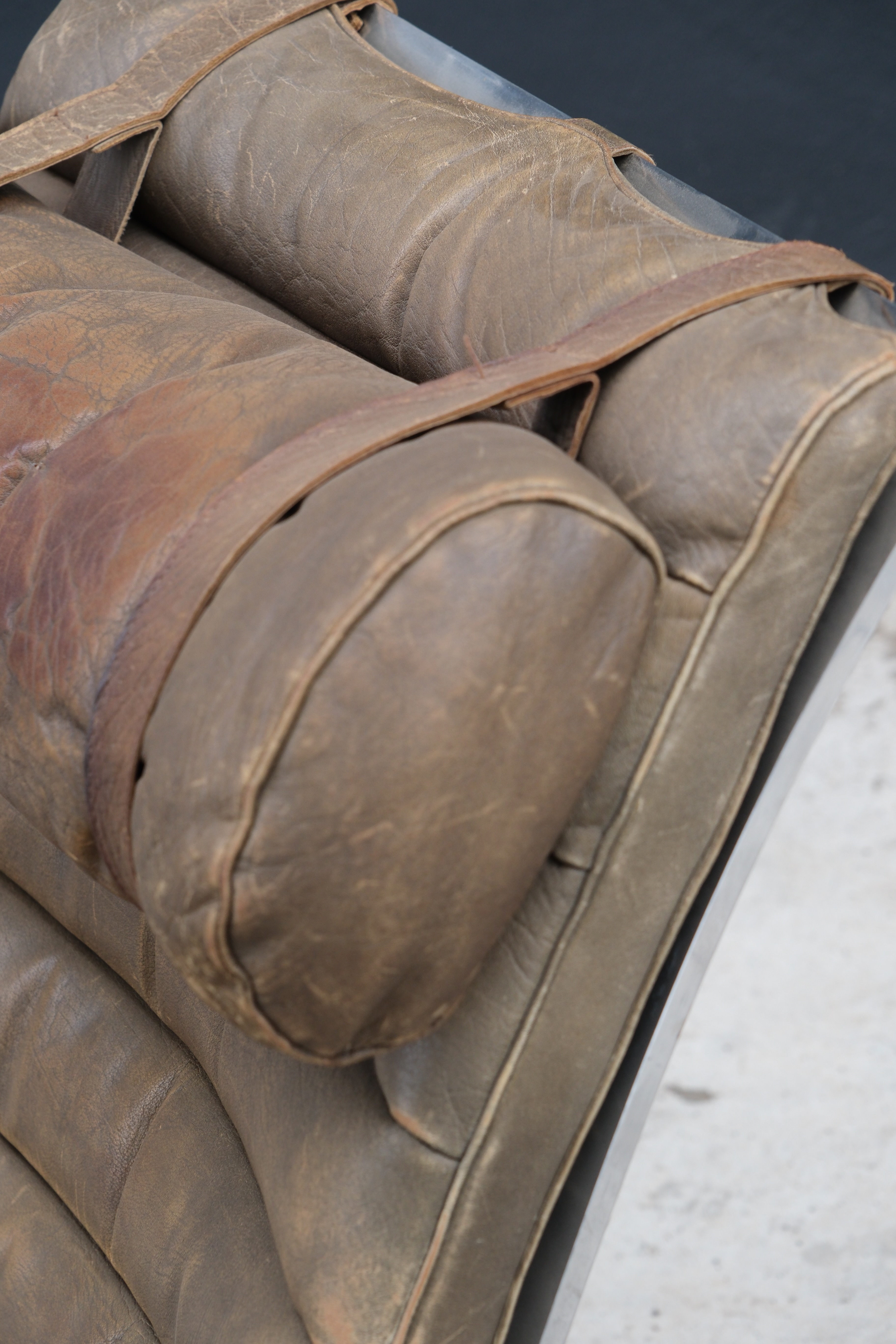 Ari Loungechair by Arne Norell