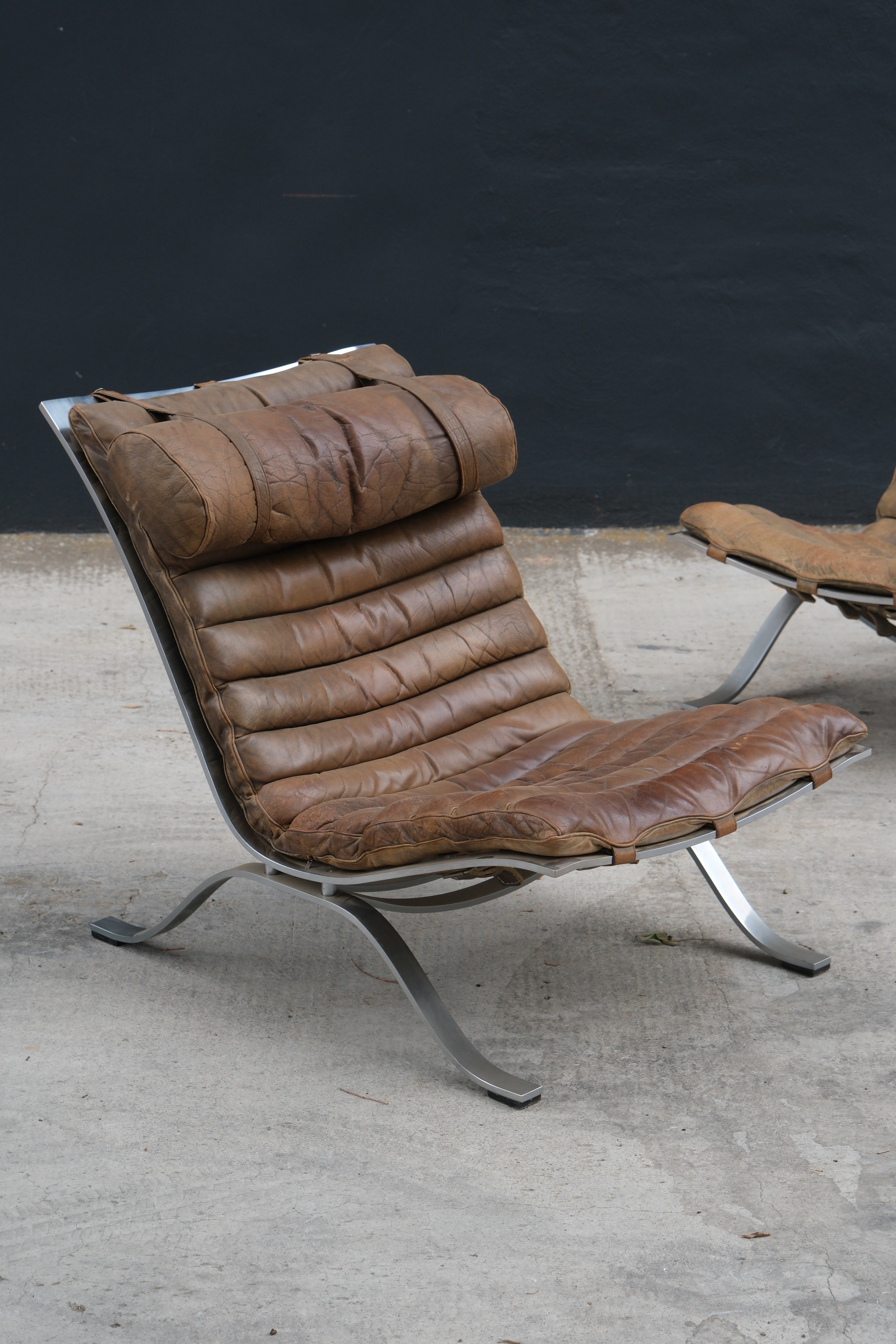 Ari Loungechair by Arne Norell