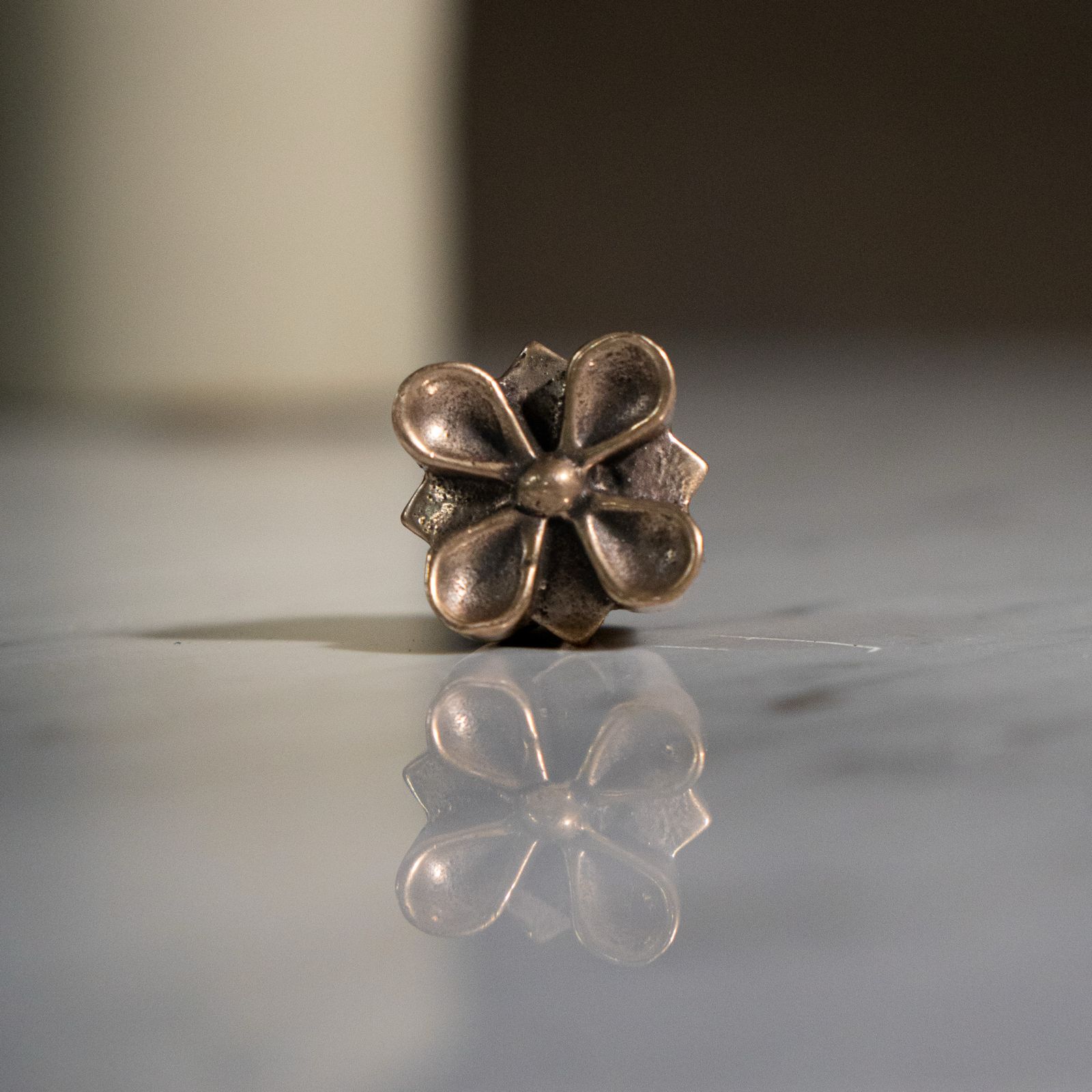 Flower Pull