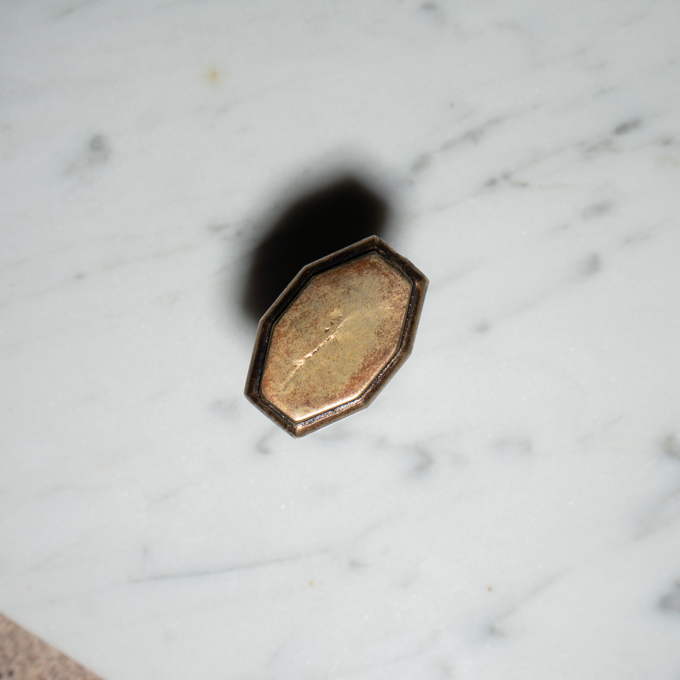Octagonal Pull
