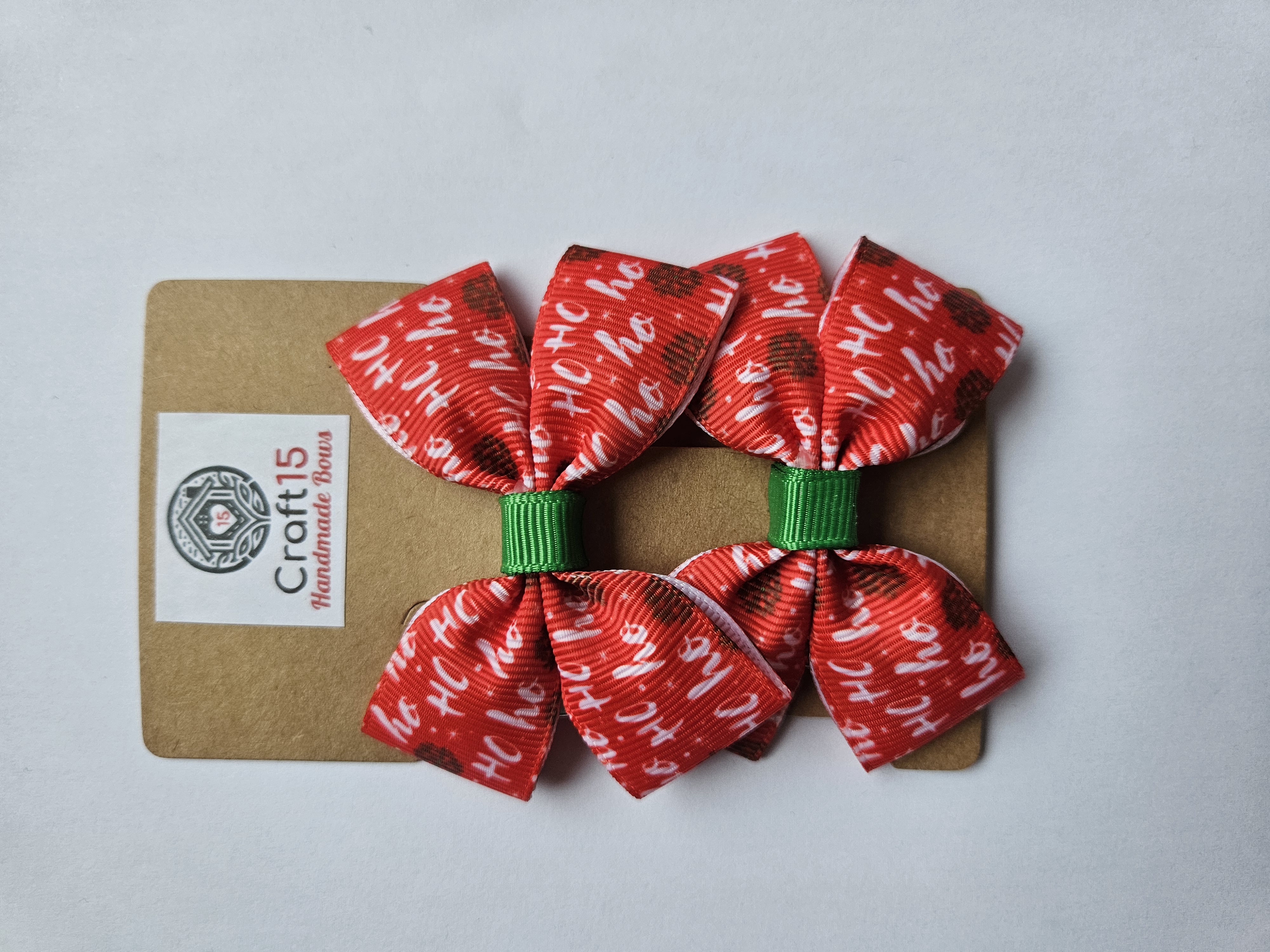 🎁 Christmas Printed Pigtail Bow Collection – Festive Character Designs