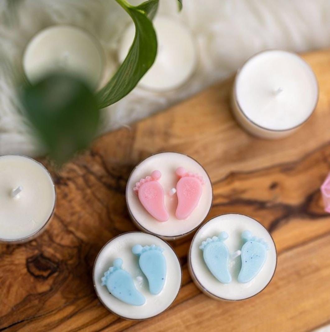 🕯 Vela artesanal “Pequeñas Huellitas”