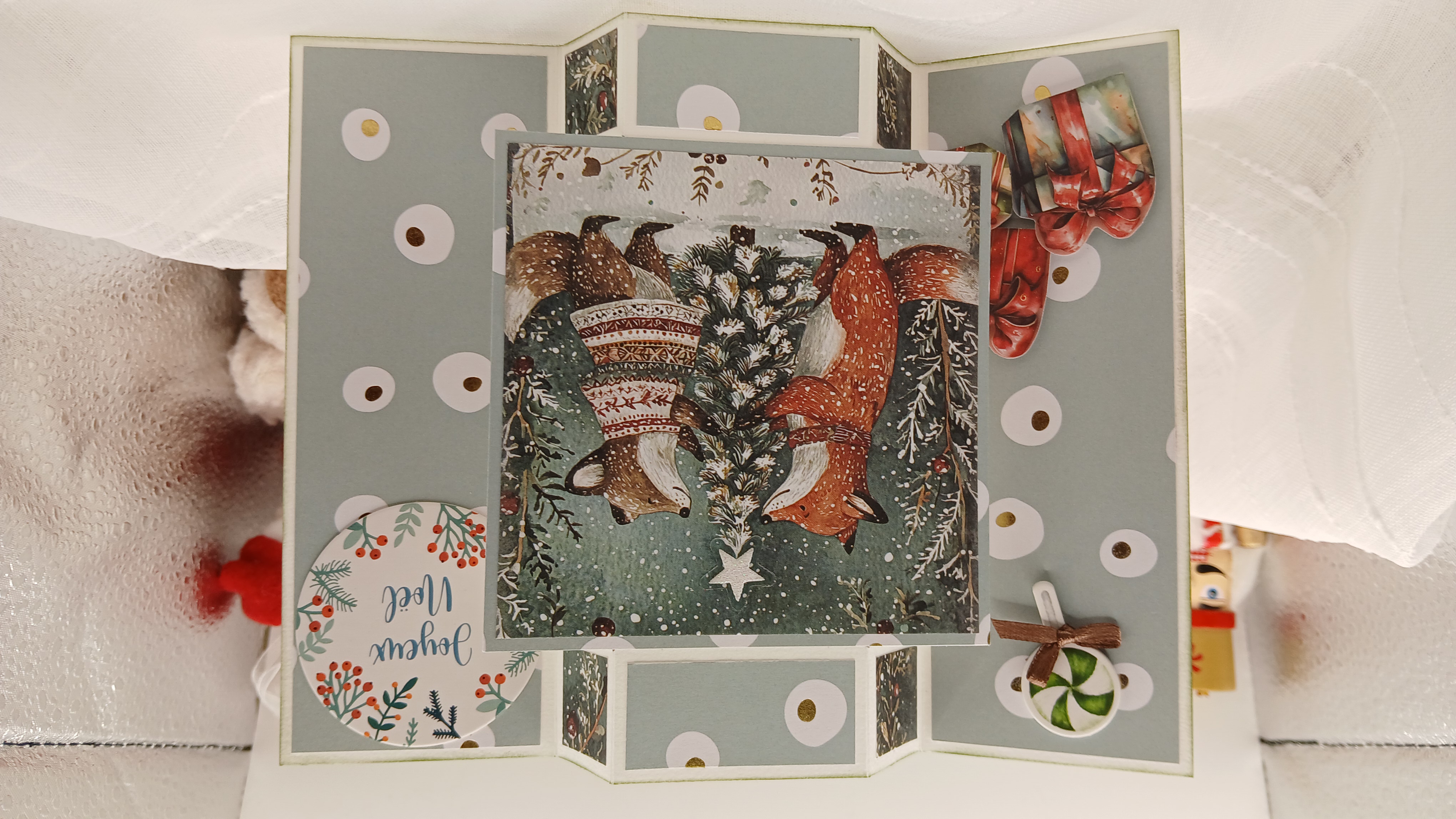 Carte : Noël approche pour la famille renard.