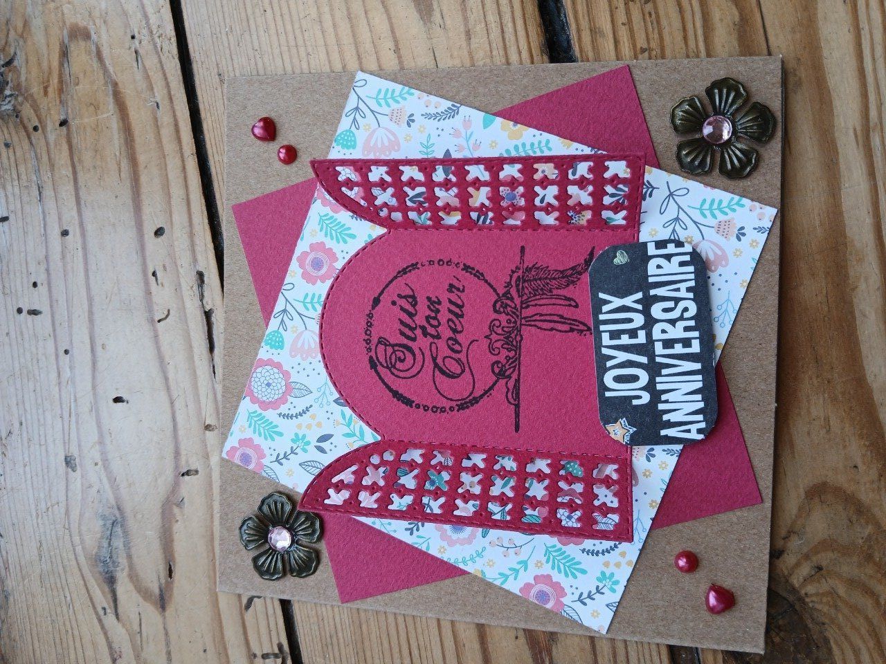 Carte : Un cœur à la fenêtre