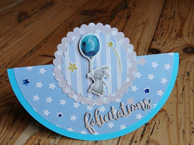 Carte : Petit lapin en apesanteur.