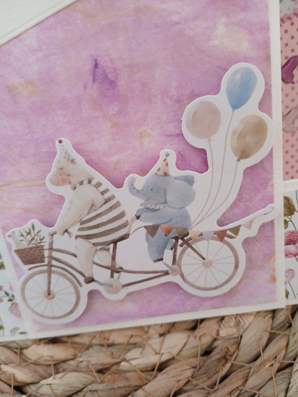 Carte : Vite, vite c'est une fille.