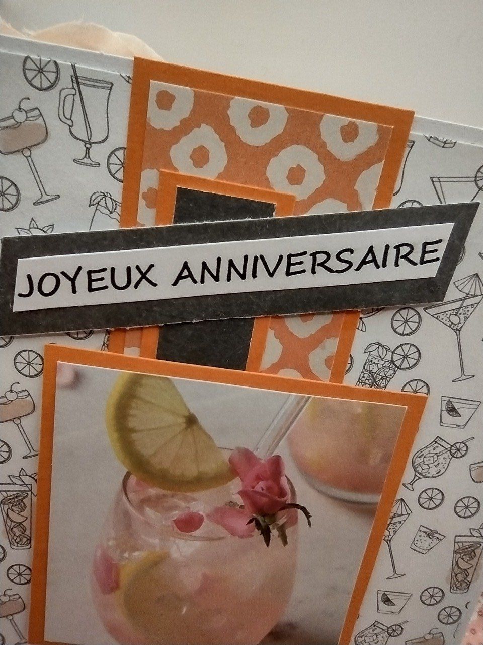 Carte : Un cocktail rosé